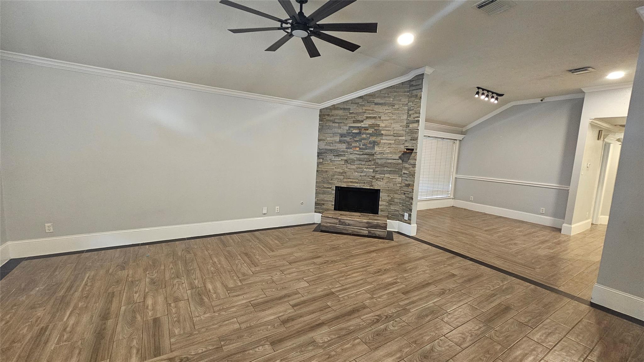 21031 Stoney Haven Drive Property Photo 2