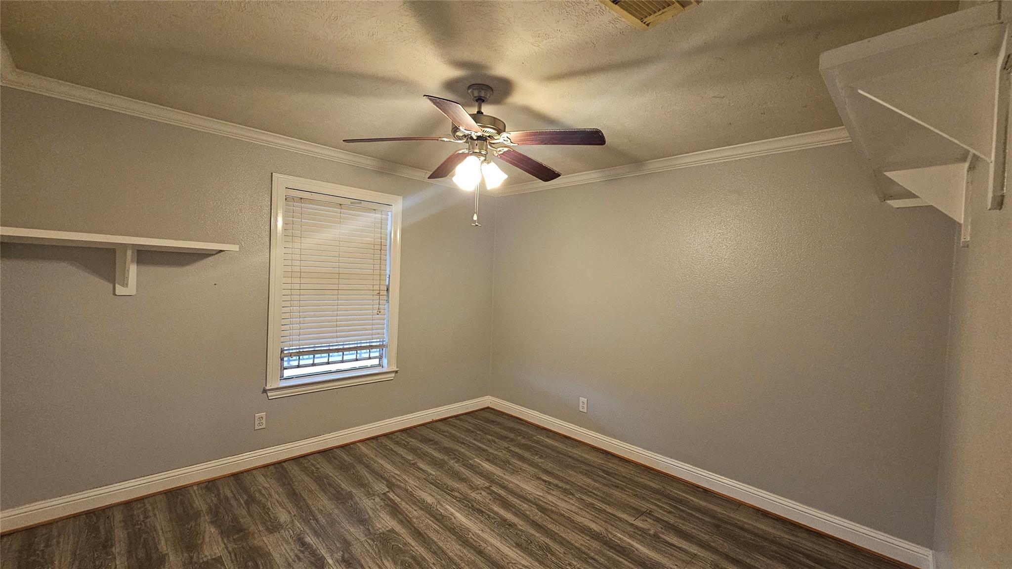 21031 Stoney Haven Drive Property Photo 25