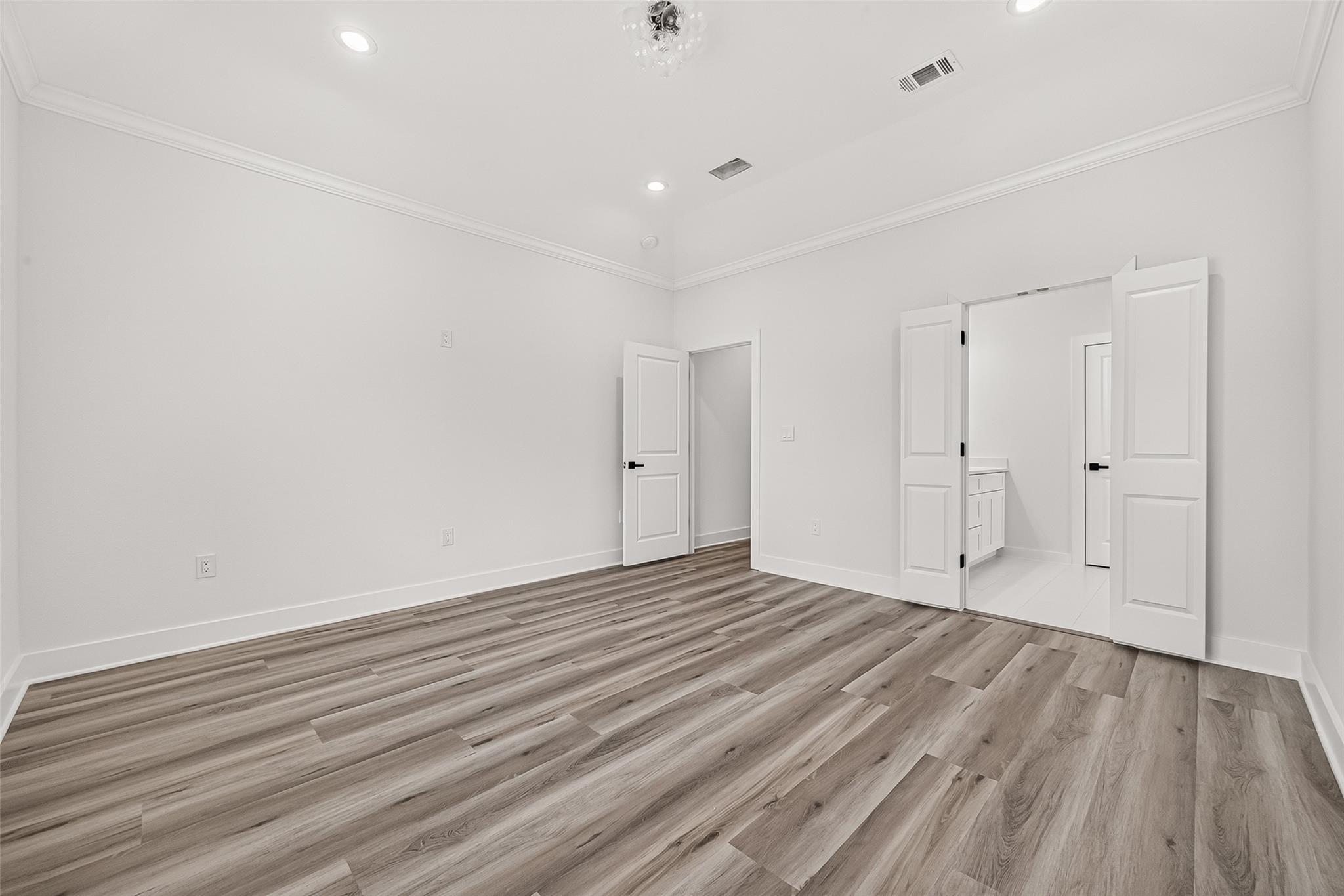 6723 Burkett Street Property Photo 14