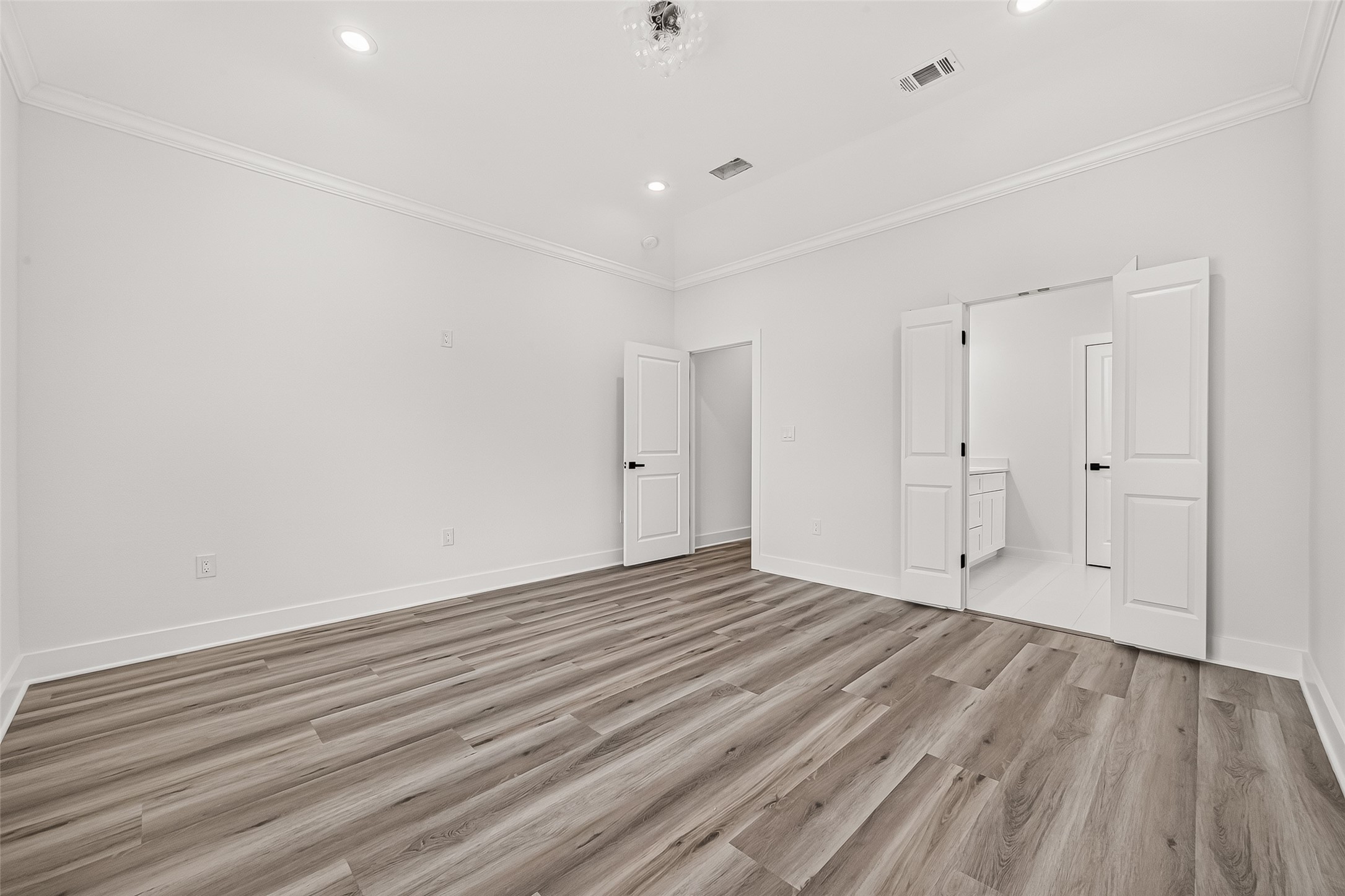 6723 Burkett Street Property Photo 19