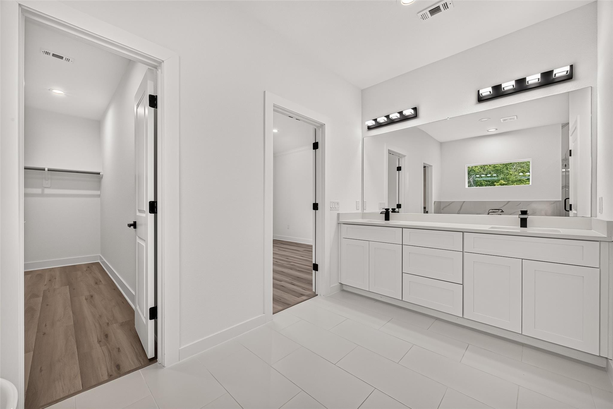 6723 Burkett Street Property Photo 24