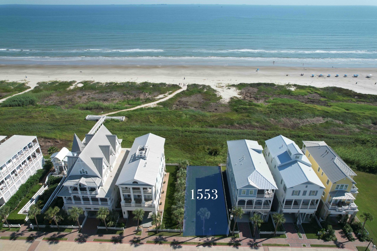 1553 Seaside Drive Property Photo 1
