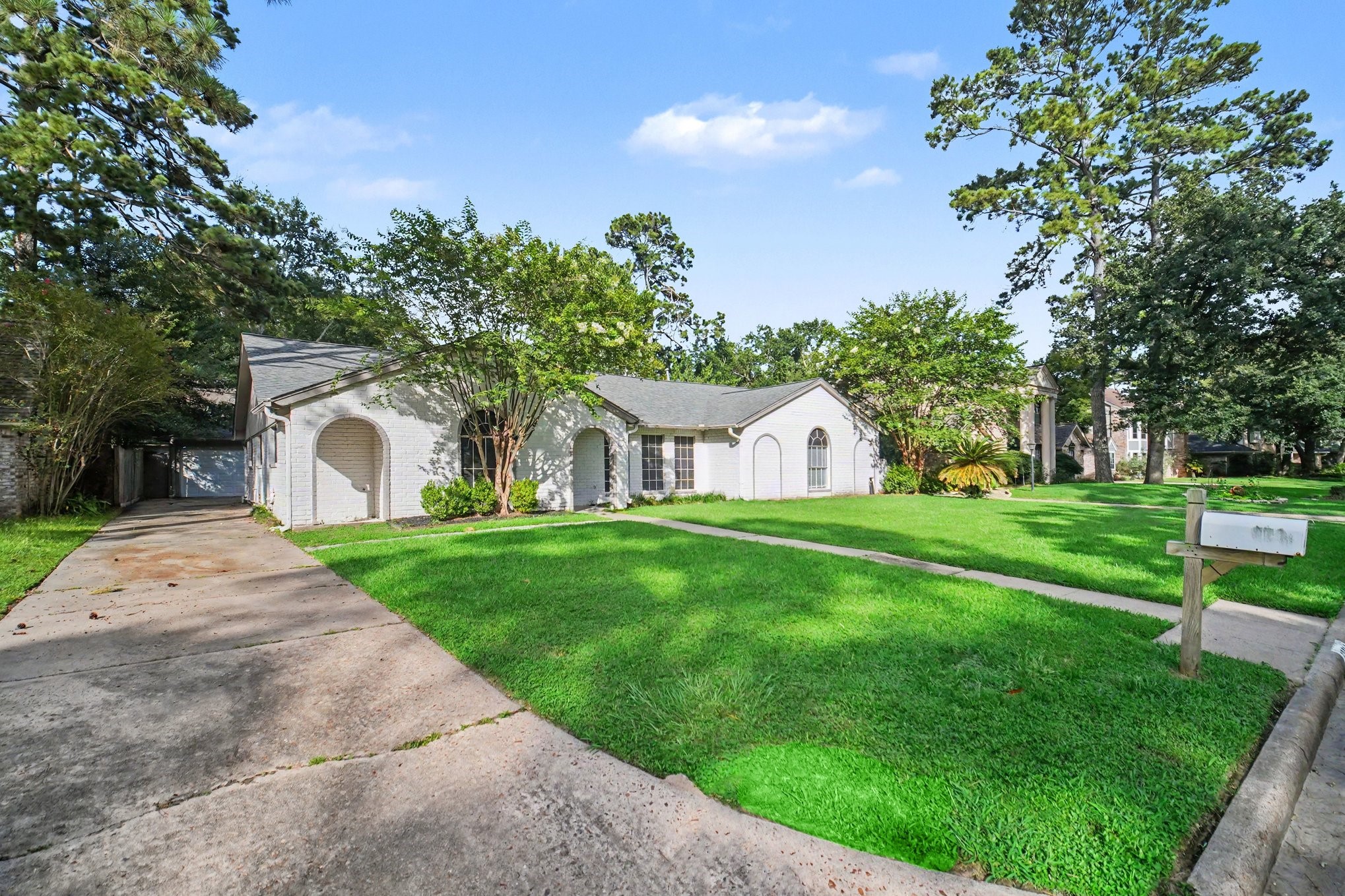 12614 Rocky Hill Drive Property Photo 1