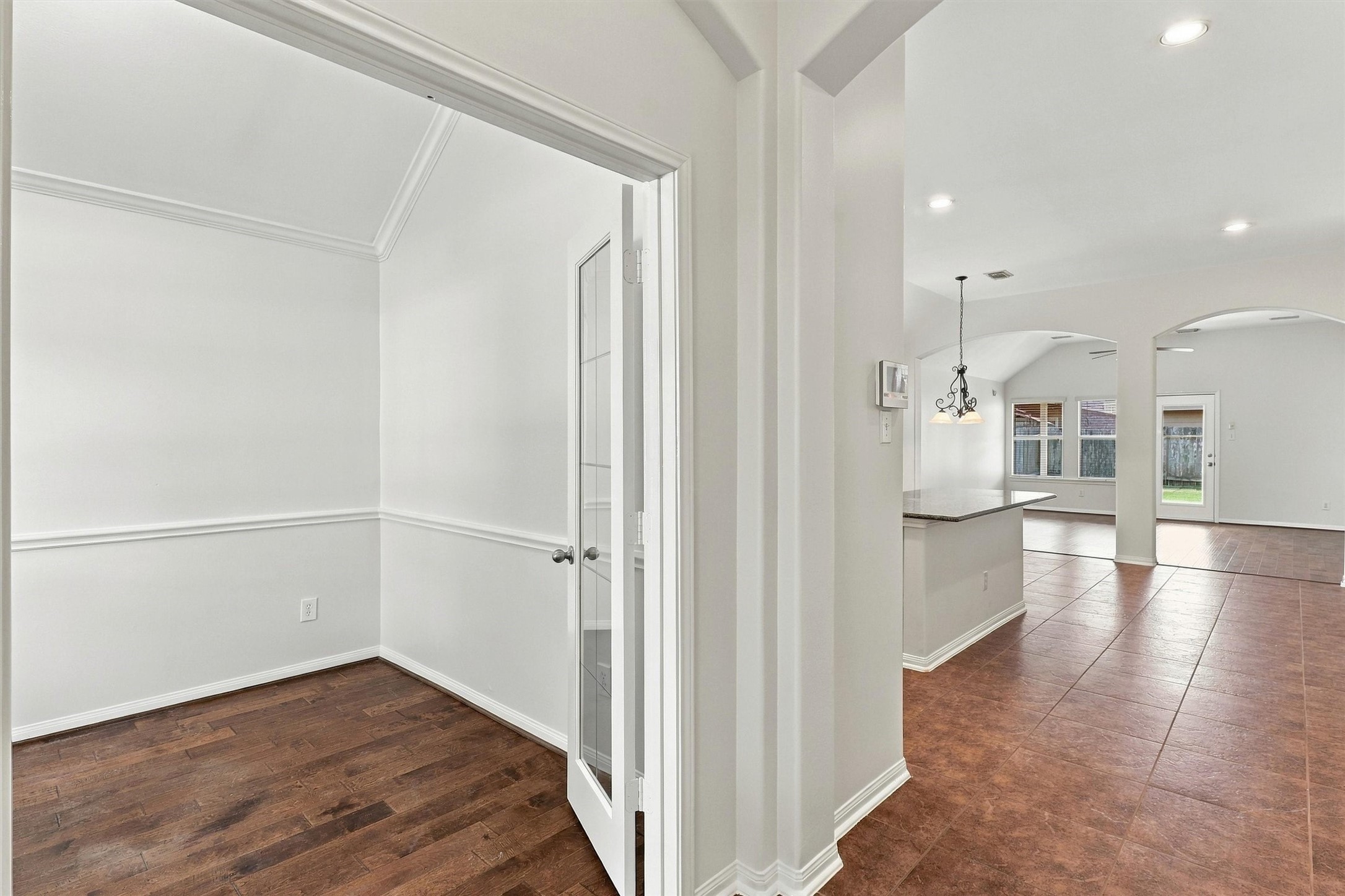 26327 Christen Canyon Lane Property Photo 6