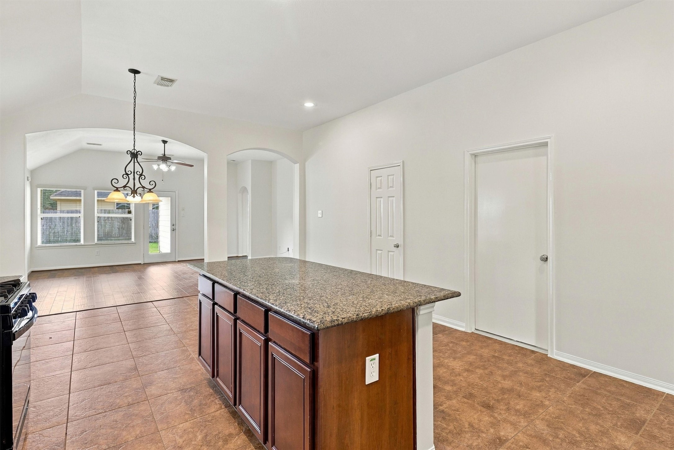 26327 Christen Canyon Lane Property Photo 16