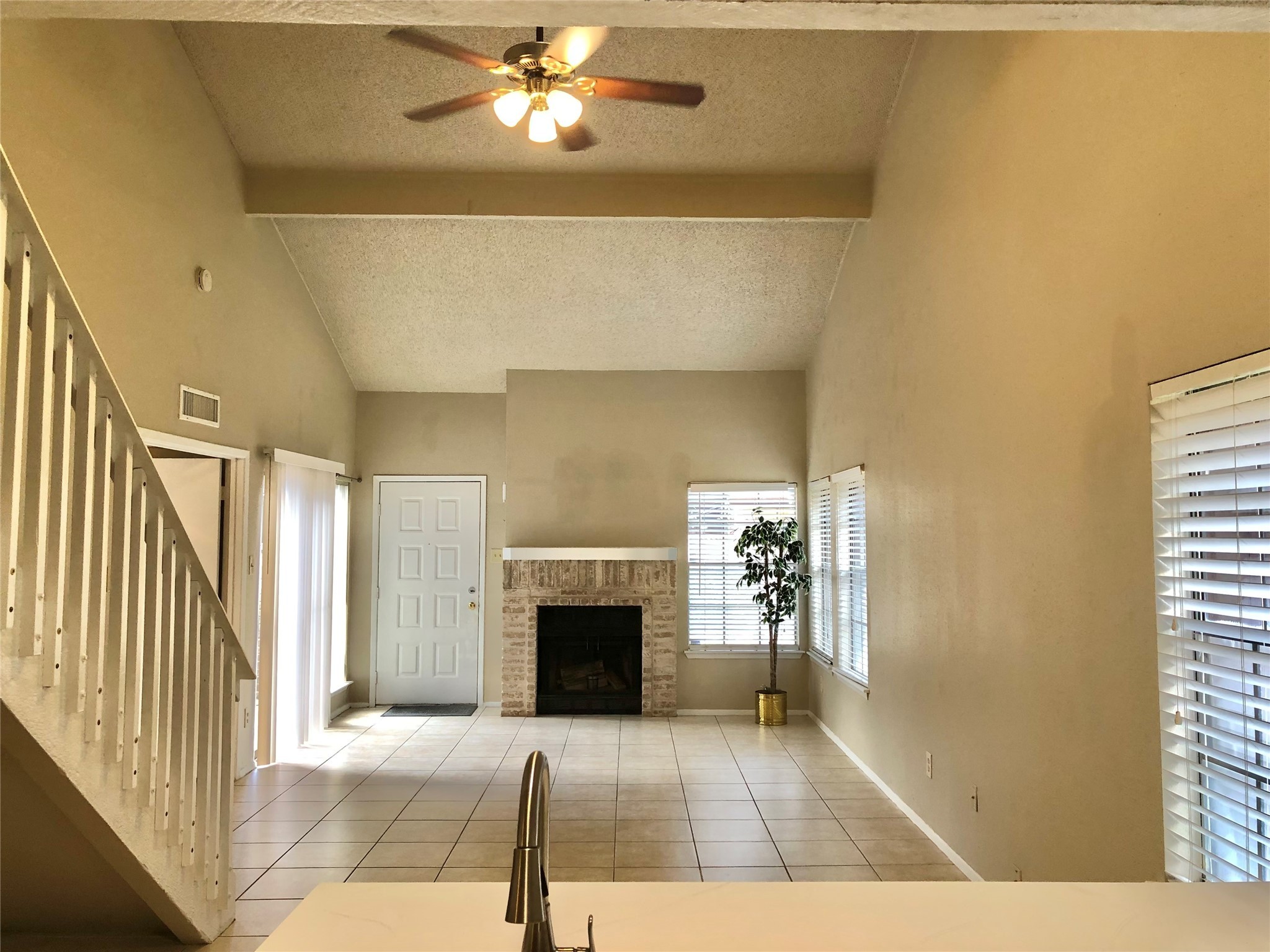 2611 Grants Lake Boulevard 204 Property Photo 5