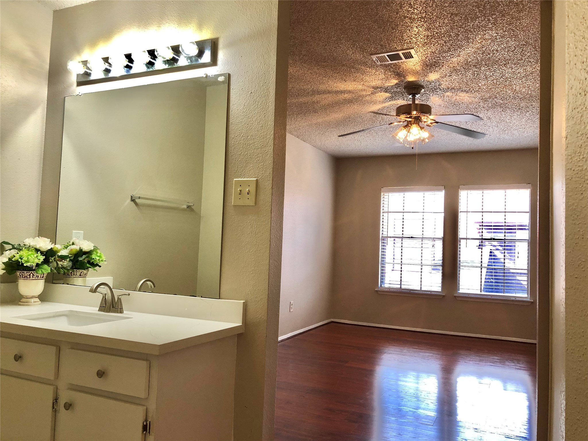 2611 Grants Lake Boulevard 204 Property Photo 28