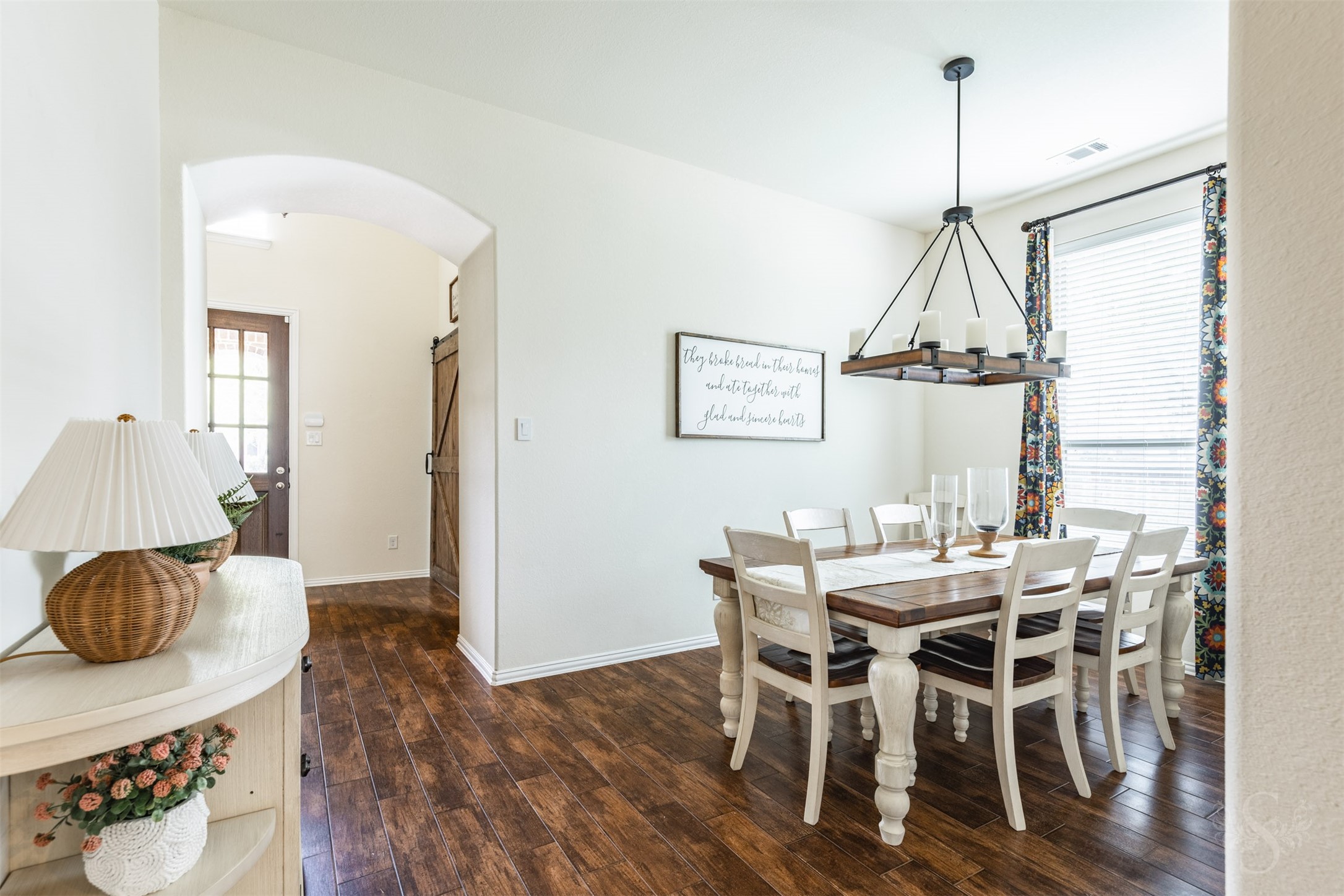 6003 Hedgepark Drive Property Photo 13