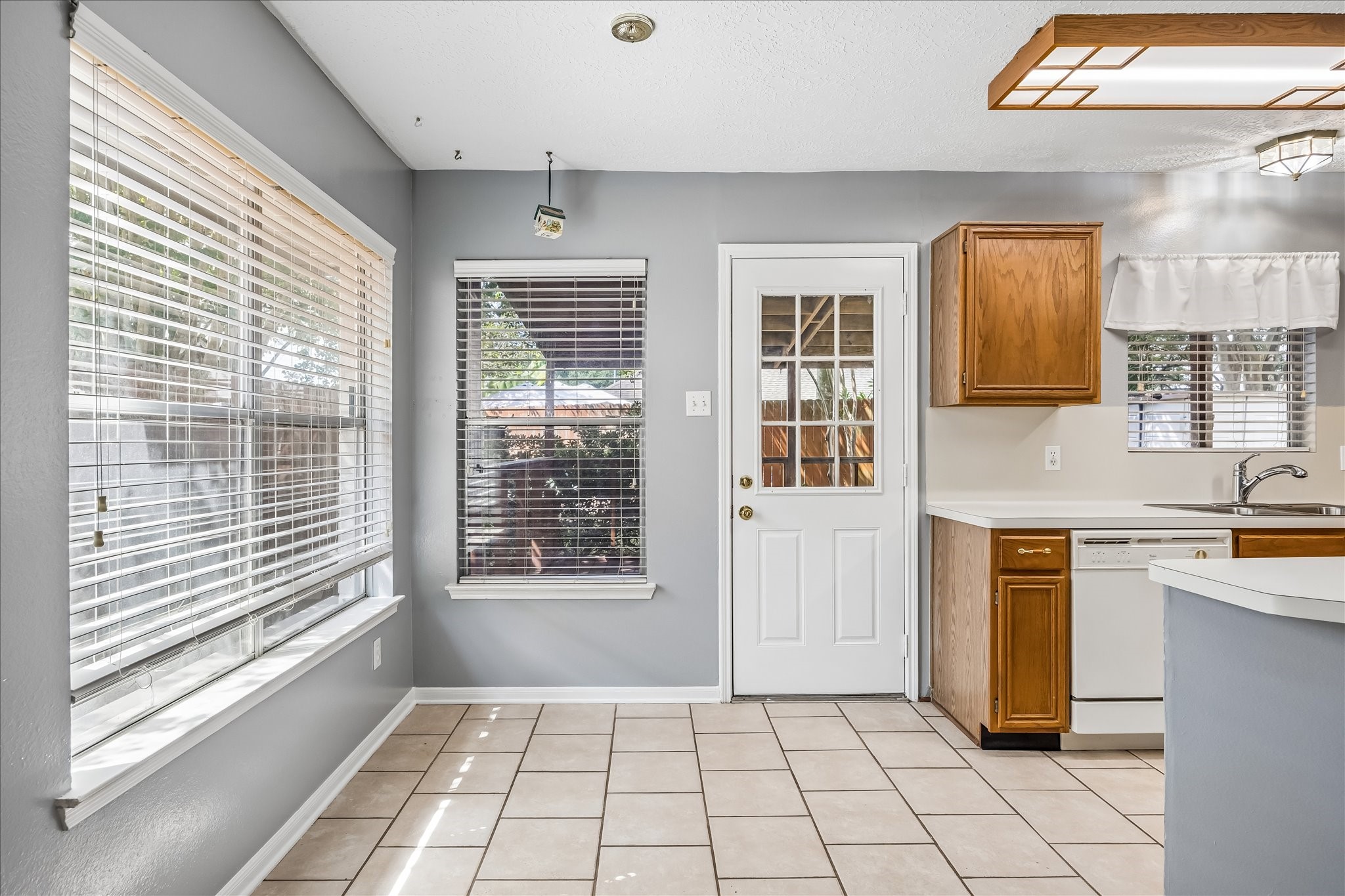 4618 Kimball Drive Property Photo 13