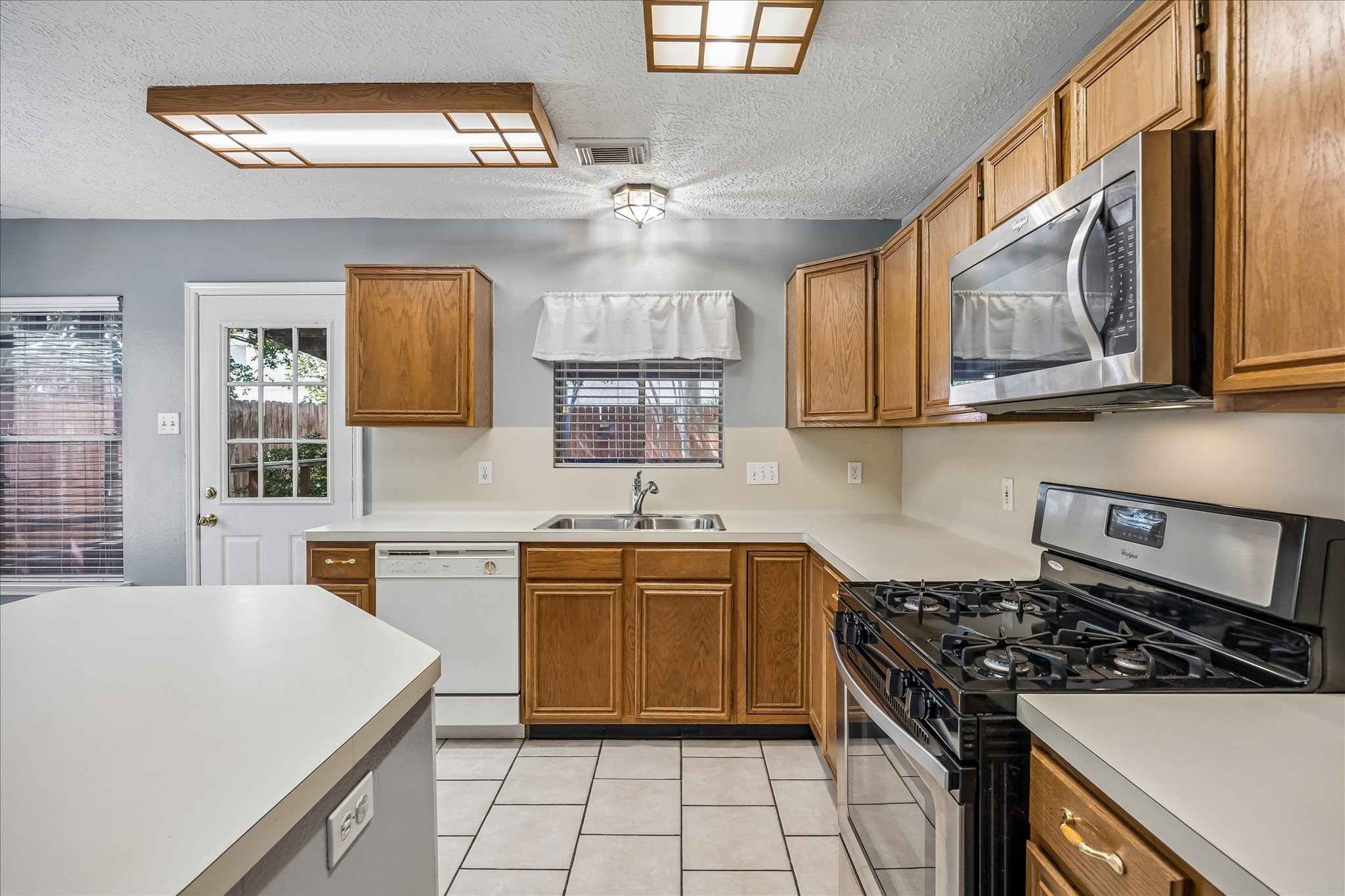 4618 Kimball Drive Property Photo 16