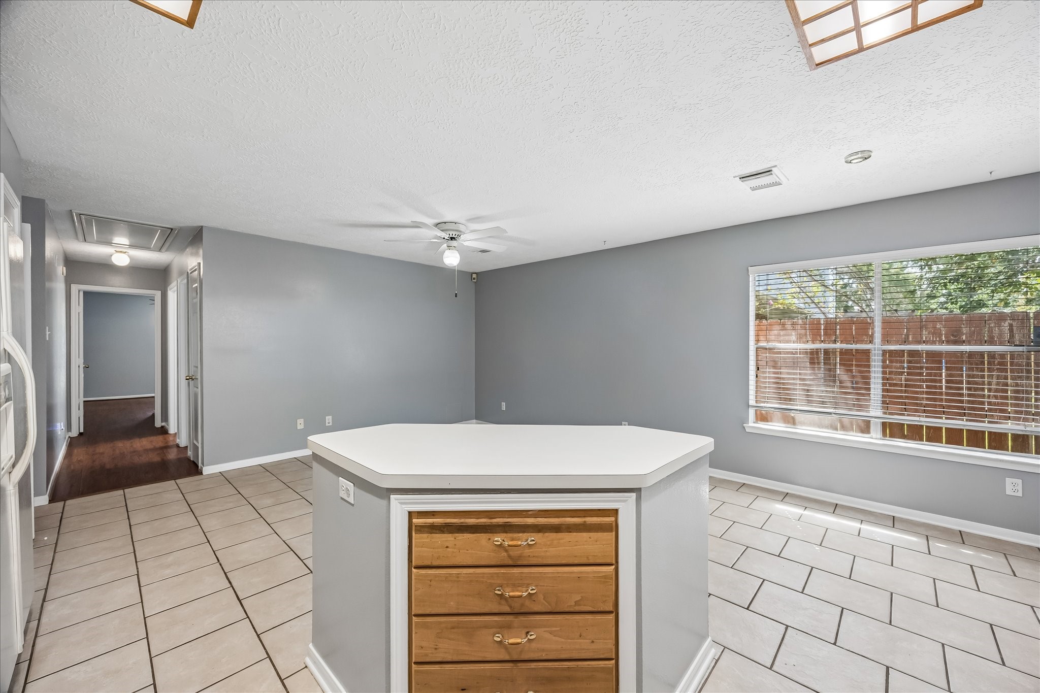 4618 Kimball Drive Property Photo 17