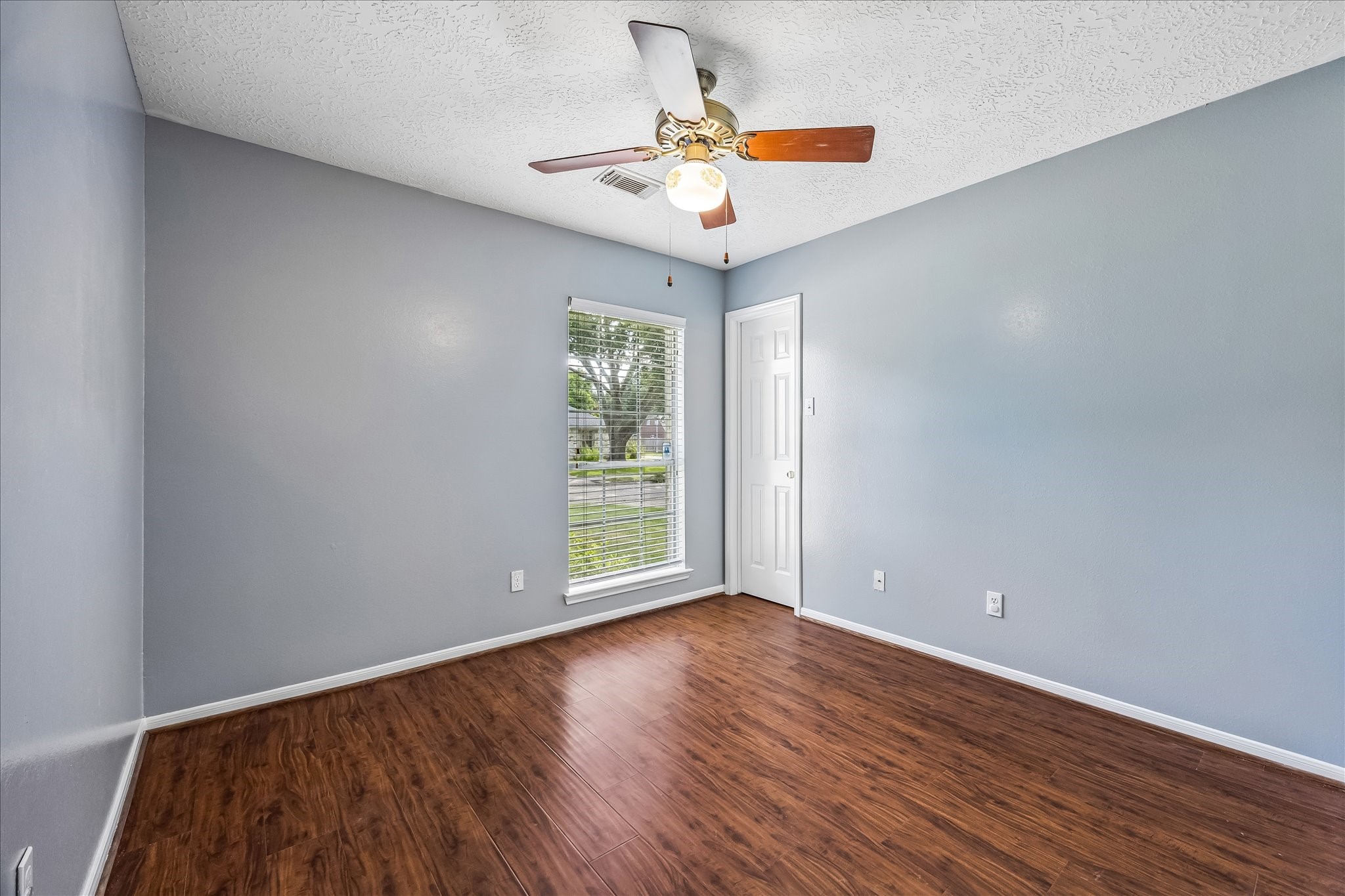4618 Kimball Drive Property Photo 24