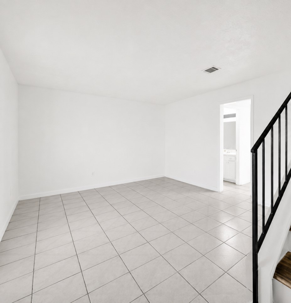 13517 Castilian Drive 1 Property Photo 3