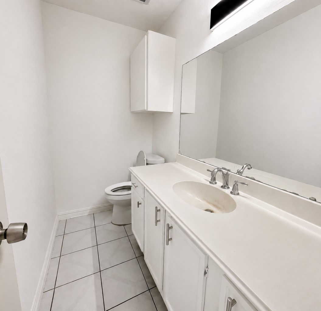 13517 Castilian Drive 1 Property Photo 7