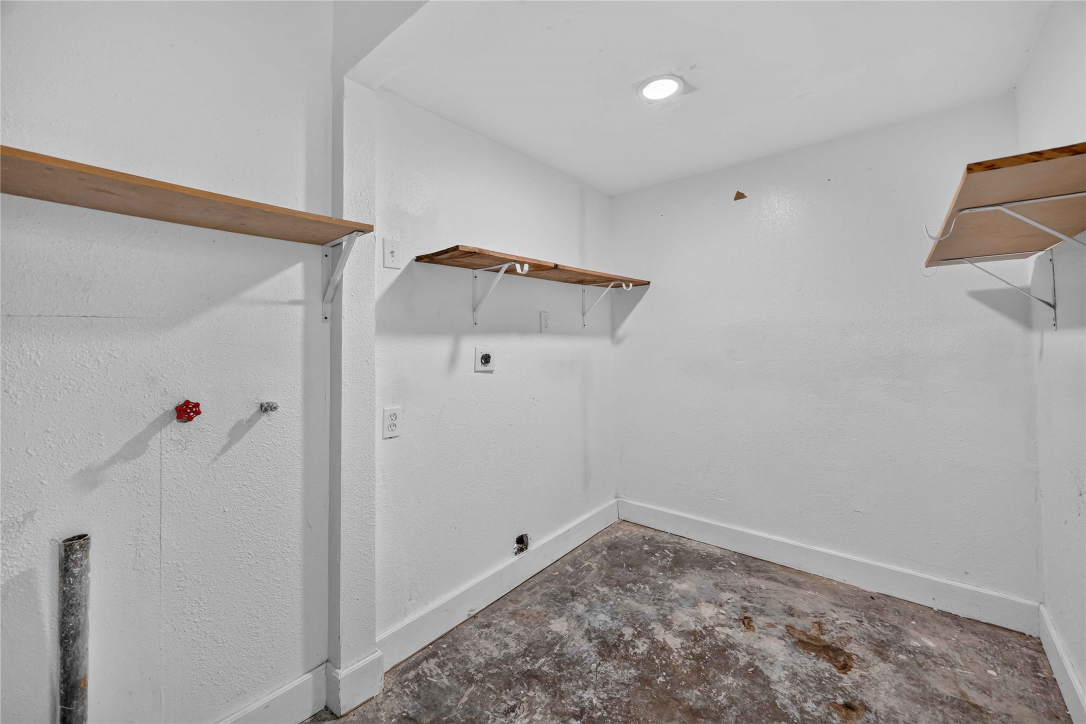 6207 Heron Drive Property Photo 17
