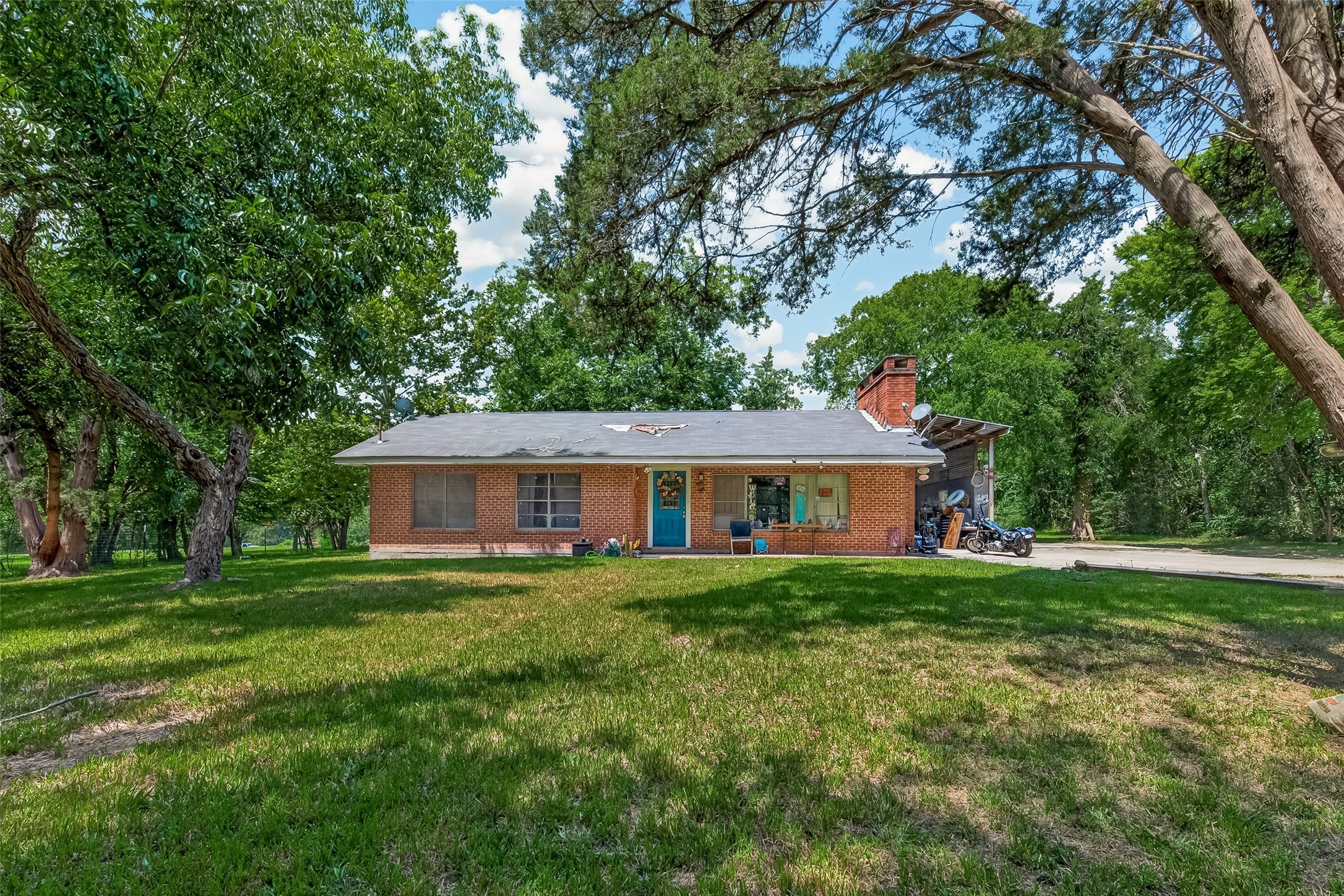 1316 N Main Street Property Photo