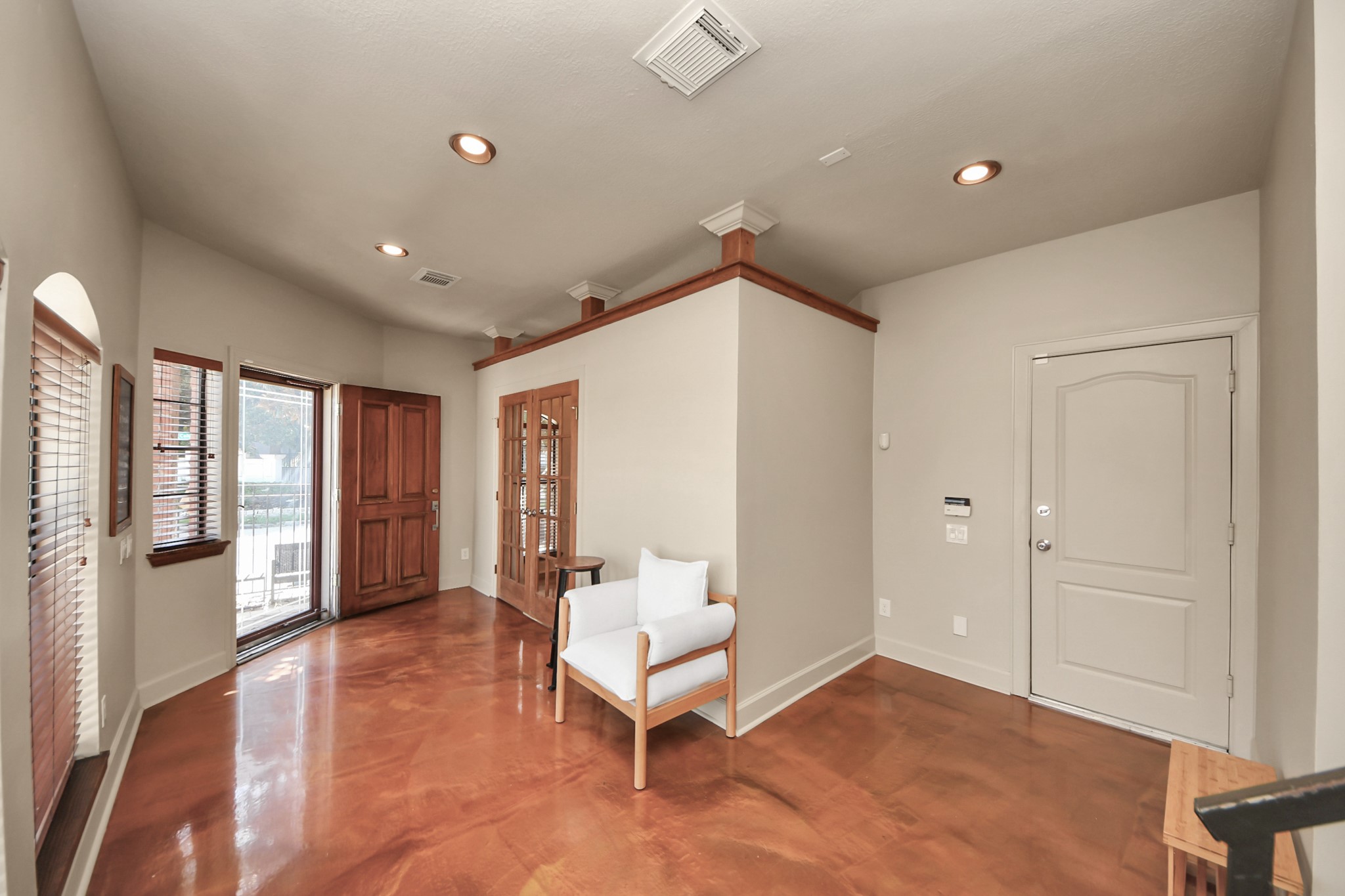 1000 Columbus Street A Property Photo 4