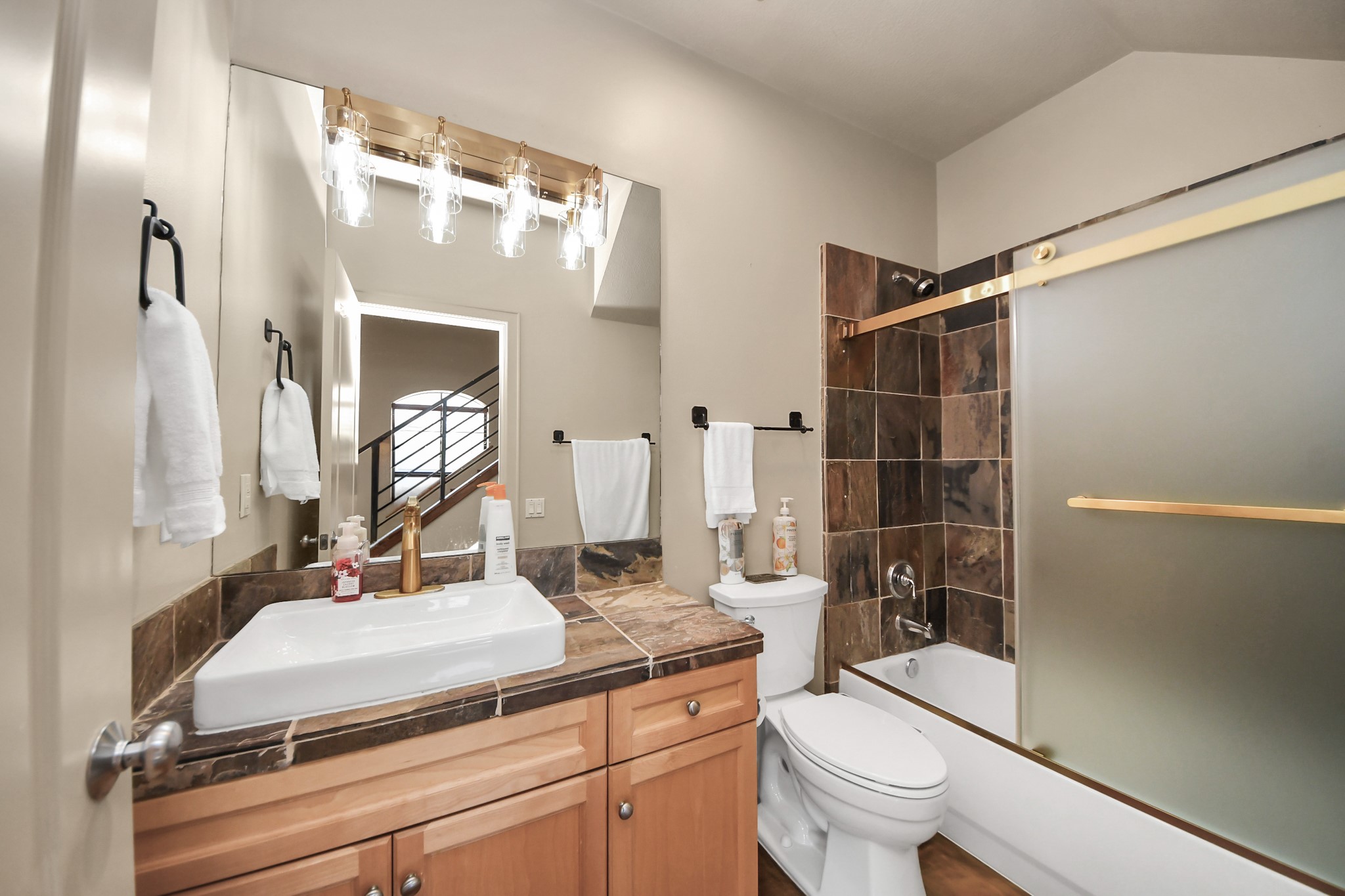 1000 Columbus Street A Property Photo 8