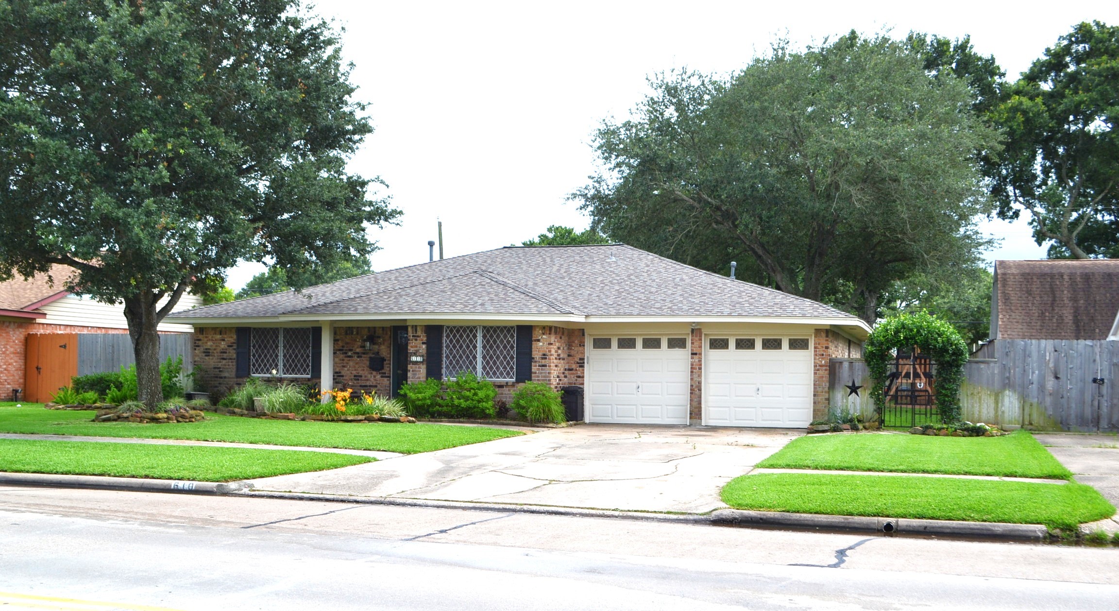 610 E X Street Property Photo 3