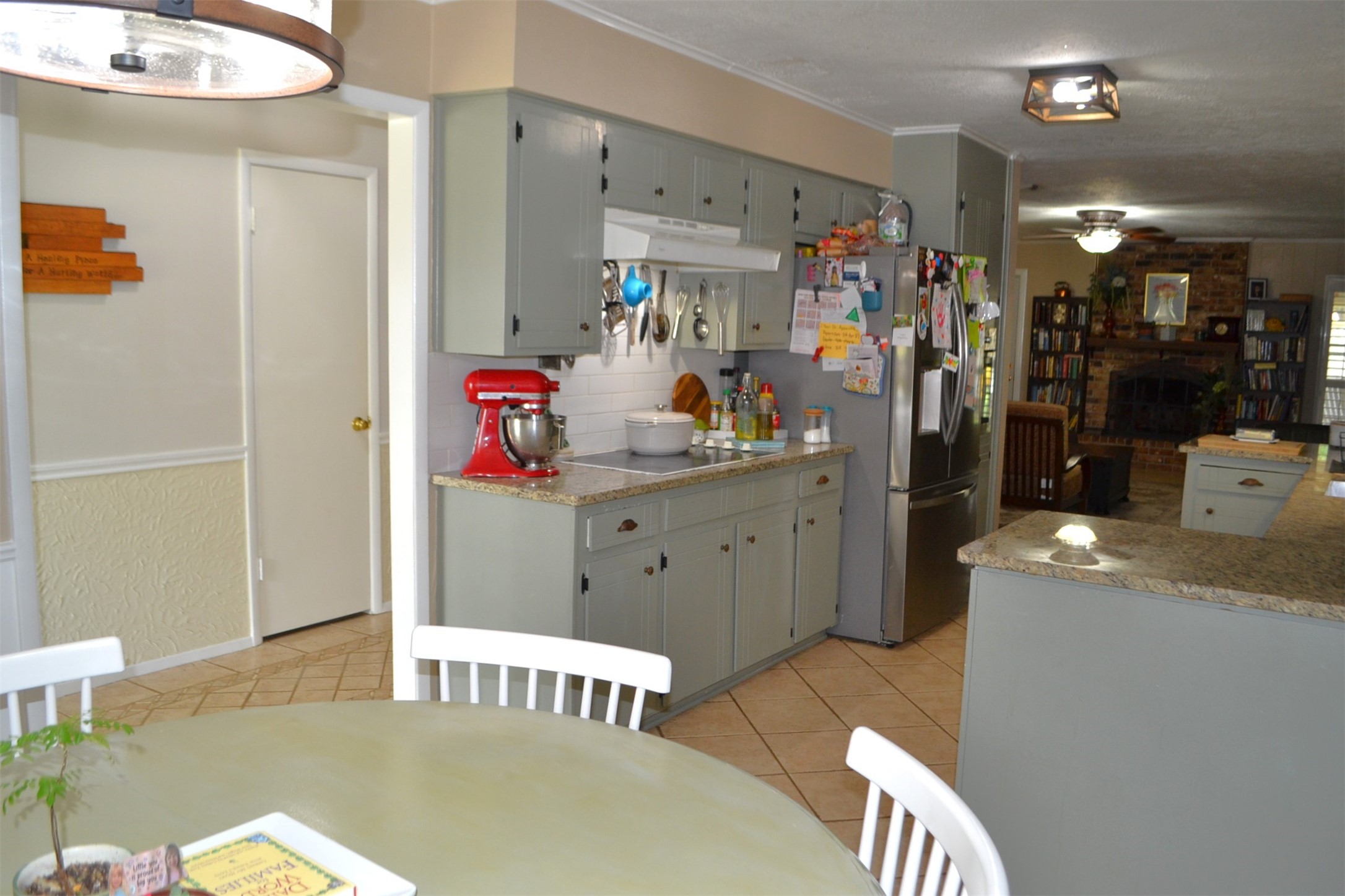 610 E X Street Property Photo 10