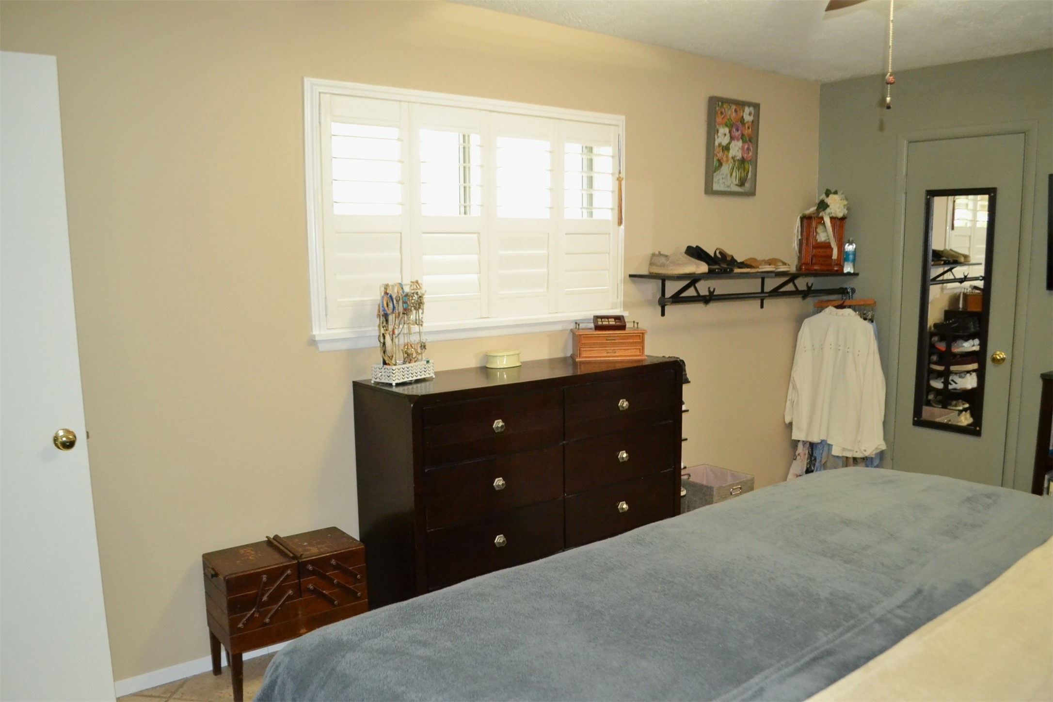 610 E X Street Property Photo 24