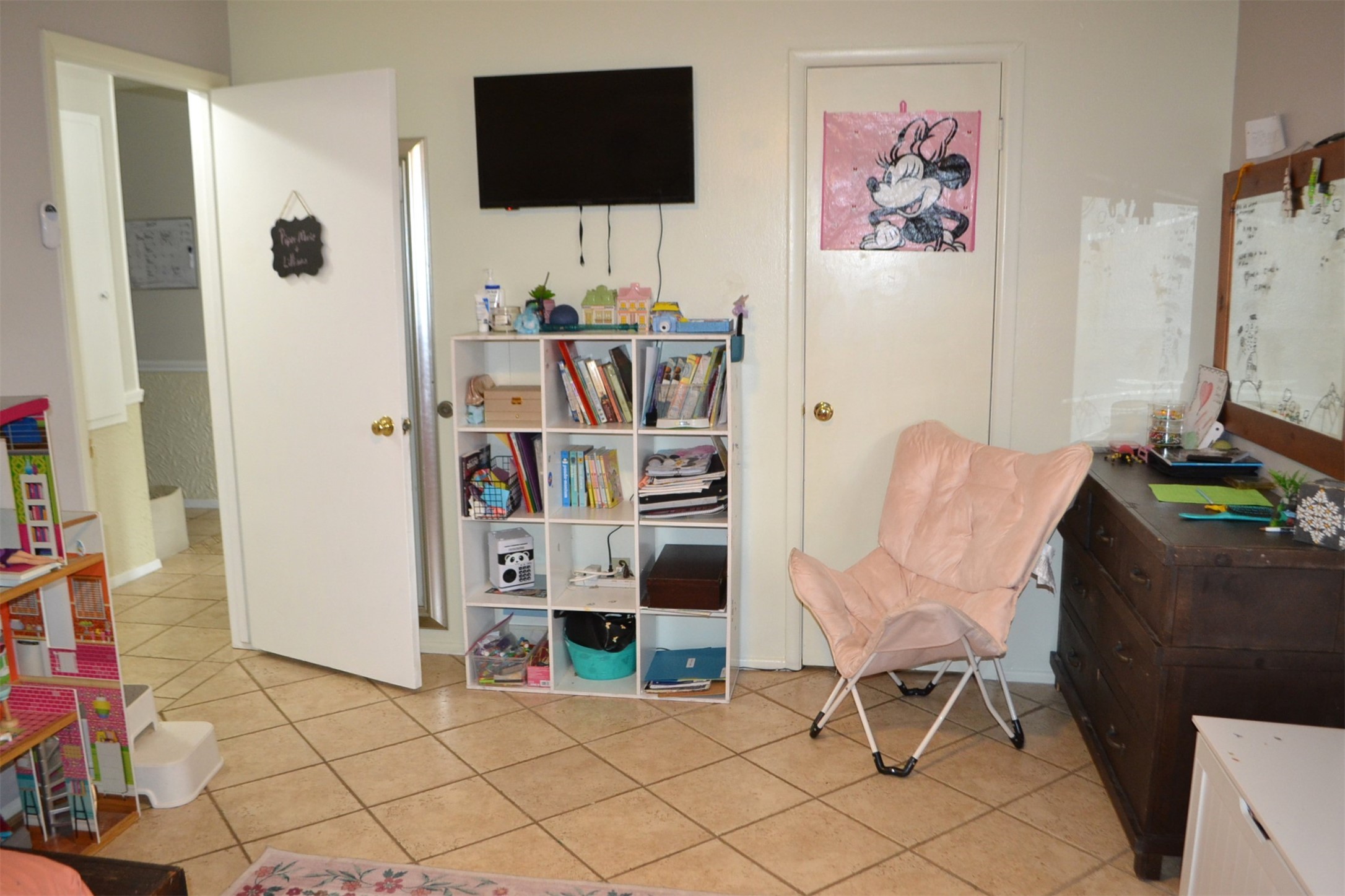 610 E X Street Property Photo 35