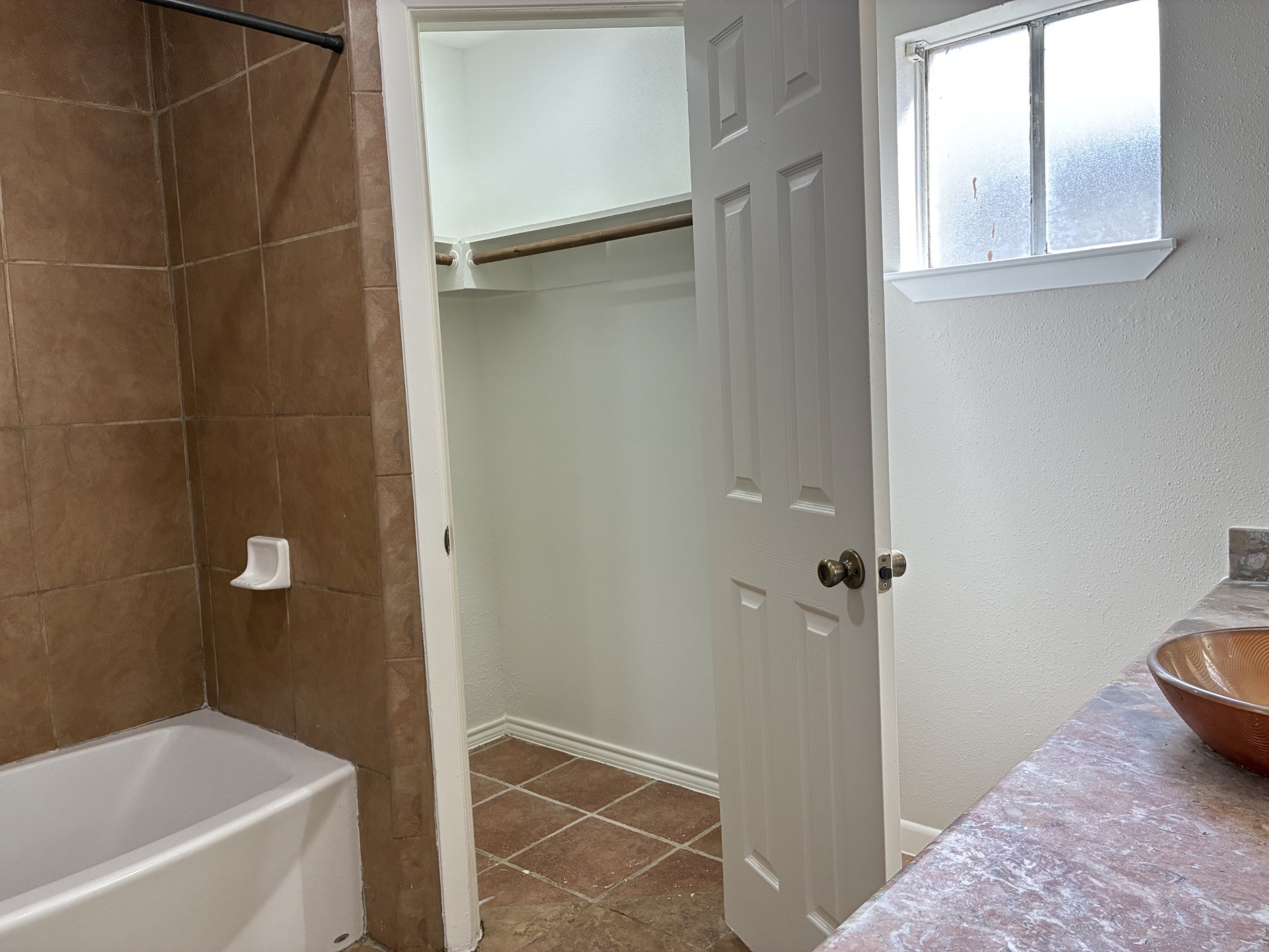 4211 Autumn Meadow Drive Property Photo 13