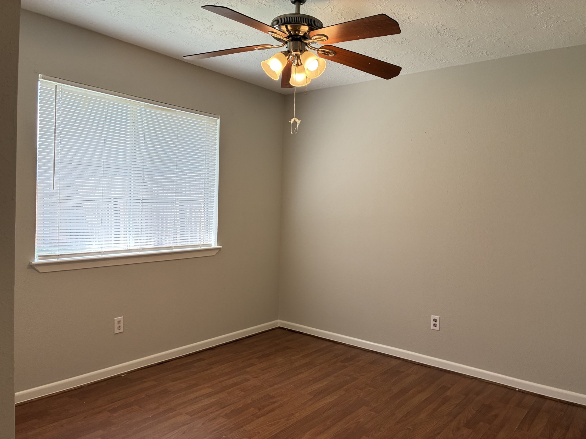 4211 Autumn Meadow Drive Property Photo 18