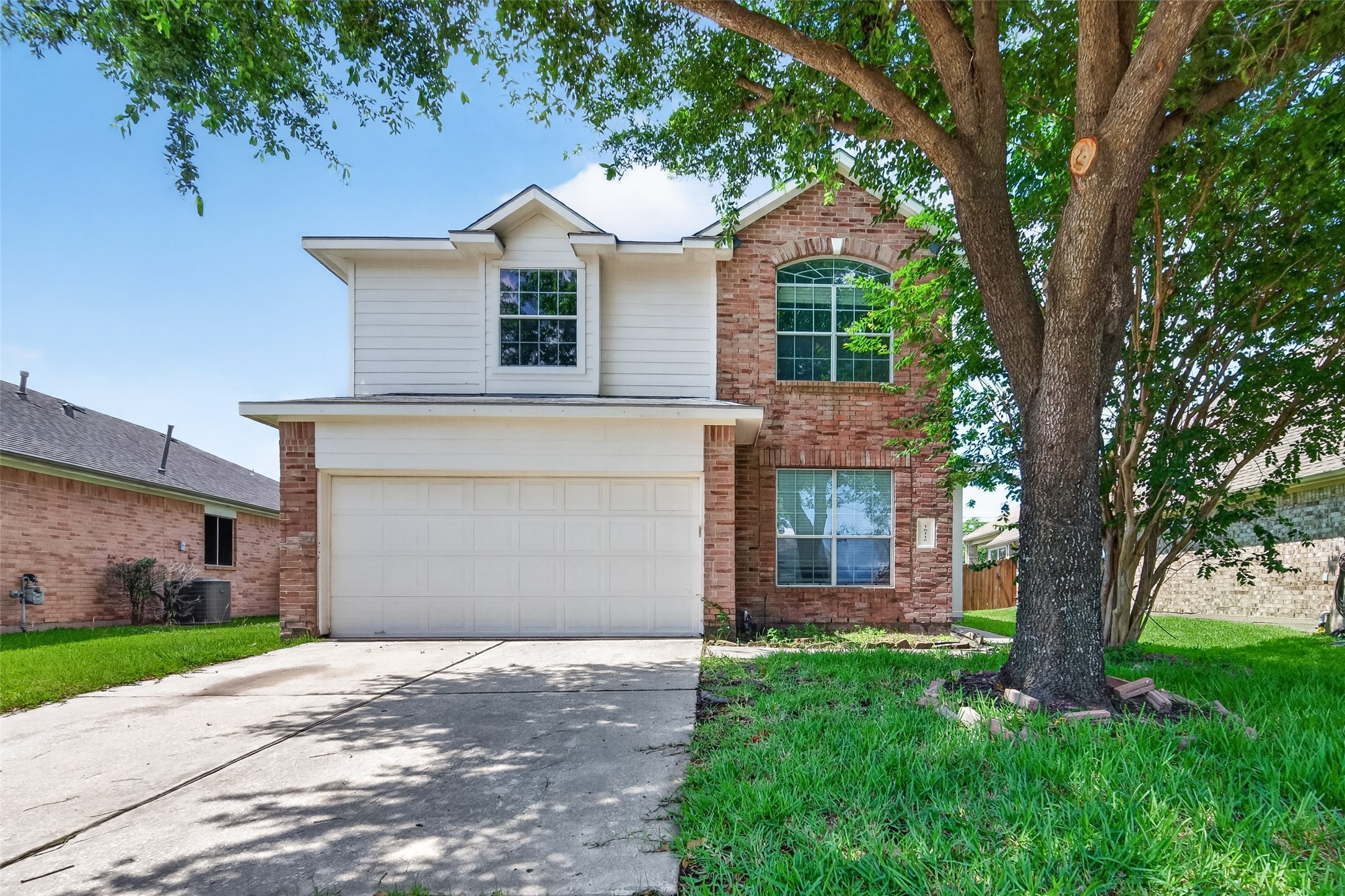 16119 Gavin Lane Property Photo 1