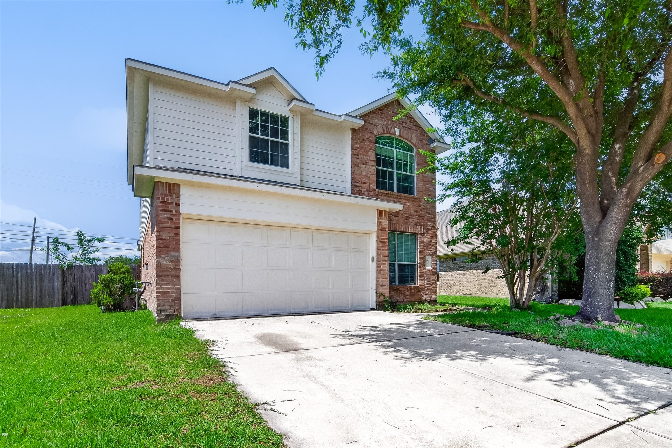 16119 Gavin Lane Property Photo 2