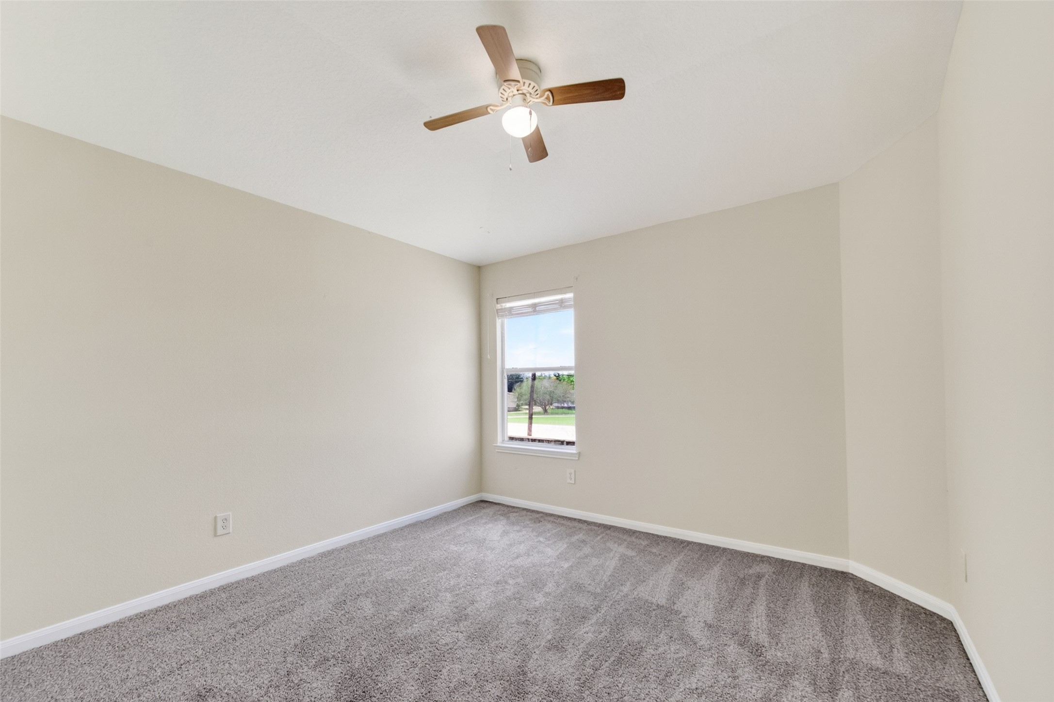 16119 Gavin Lane Property Photo 38