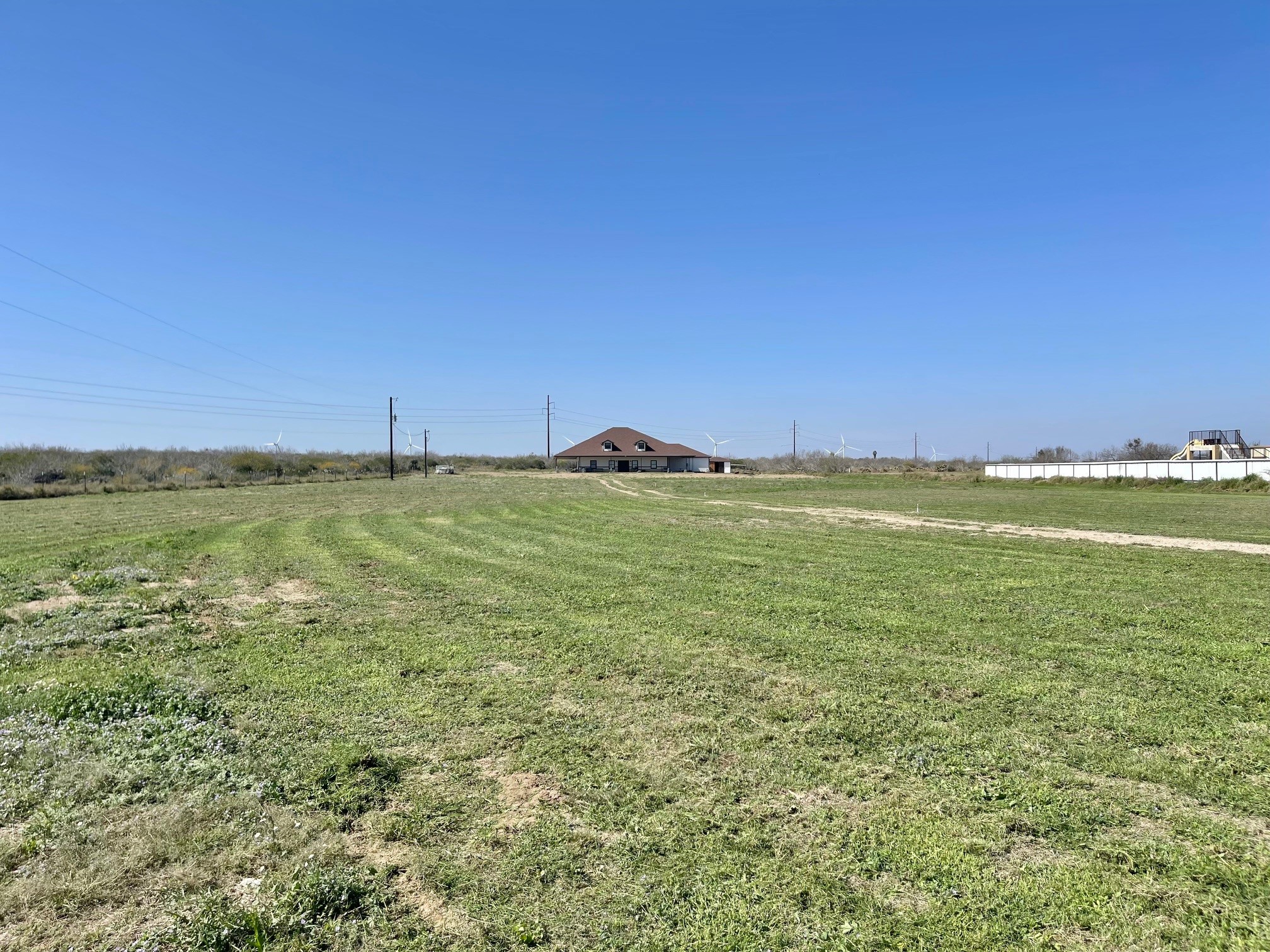 2991 N Highway 83 Property Photo 3