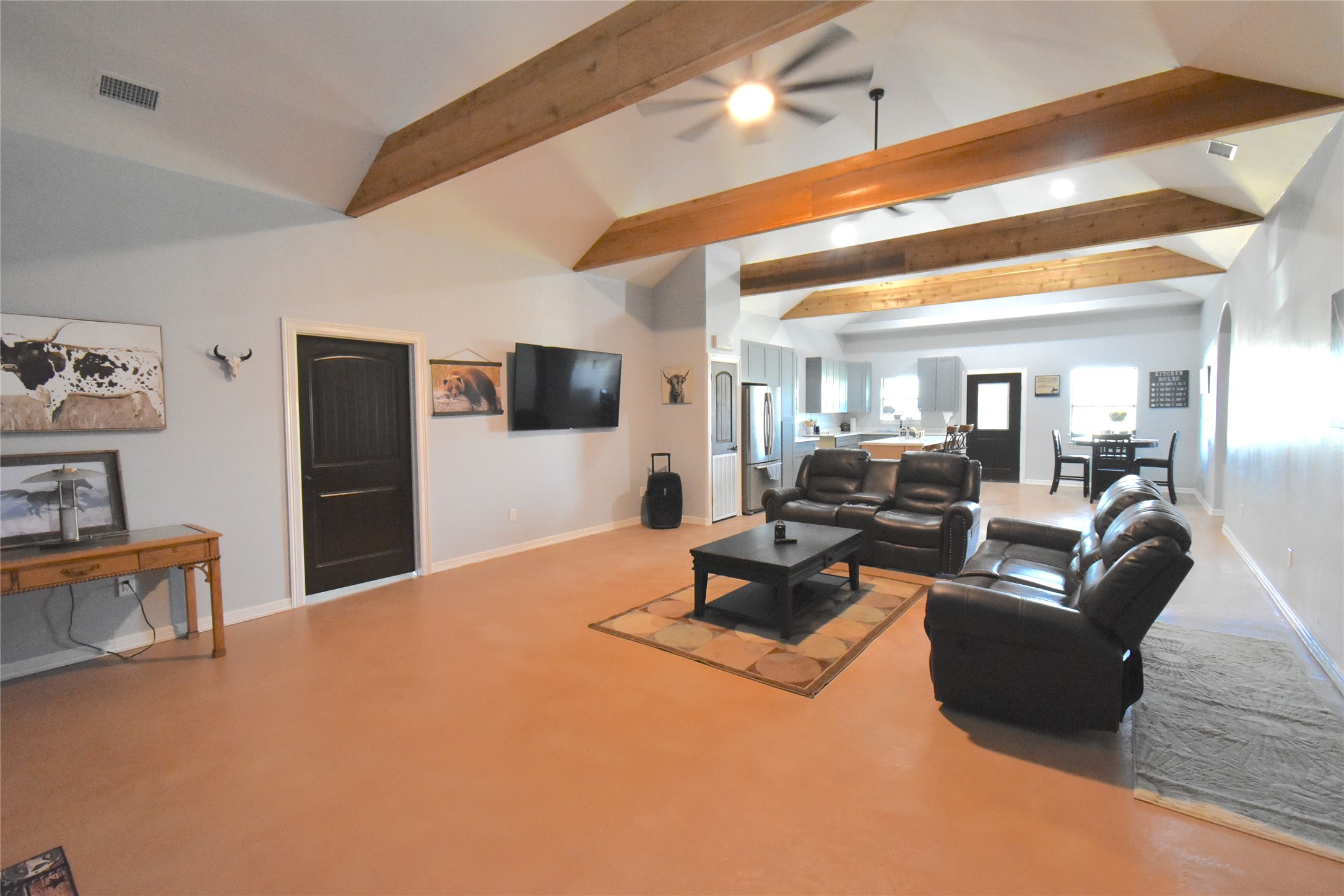 2991 N Highway 83 Property Photo 8
