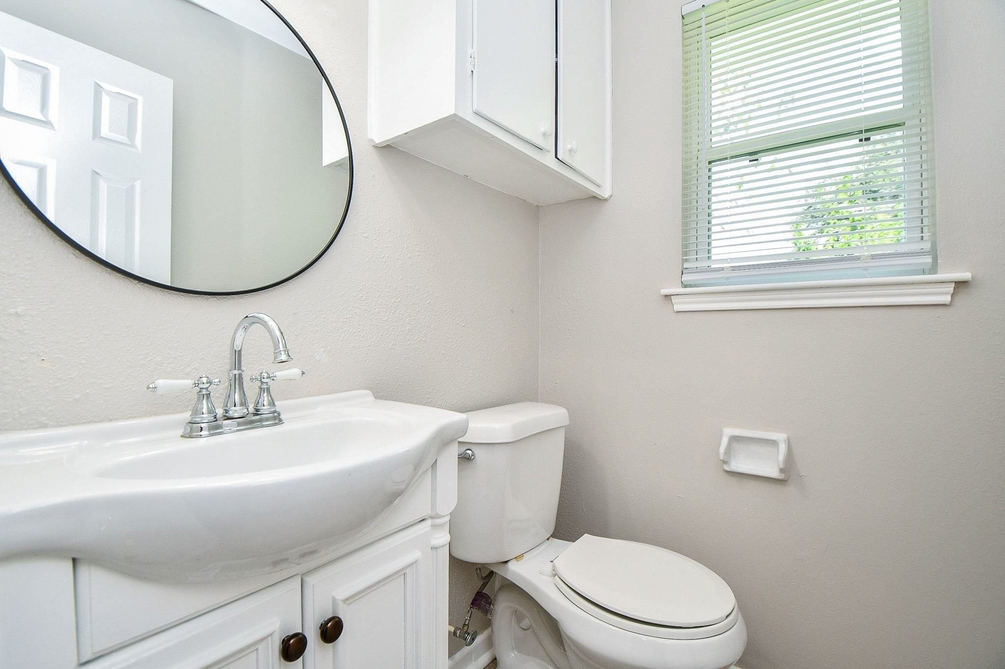 922 Bacliff Drive Property Photo 30