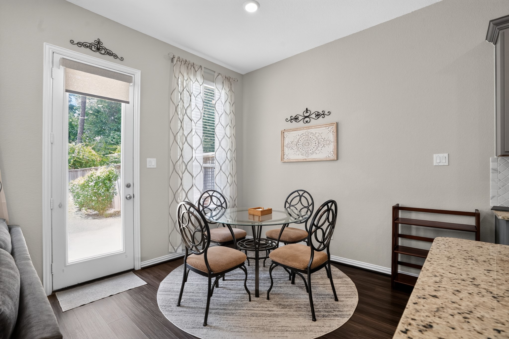 206 Moon Dance Court Property Photo 12
