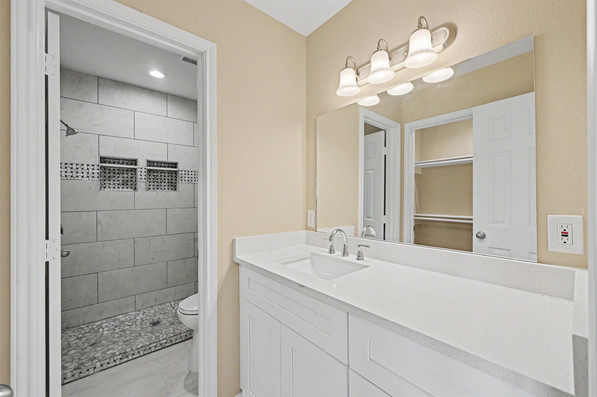 3240 Poe Drive Property Photo 10