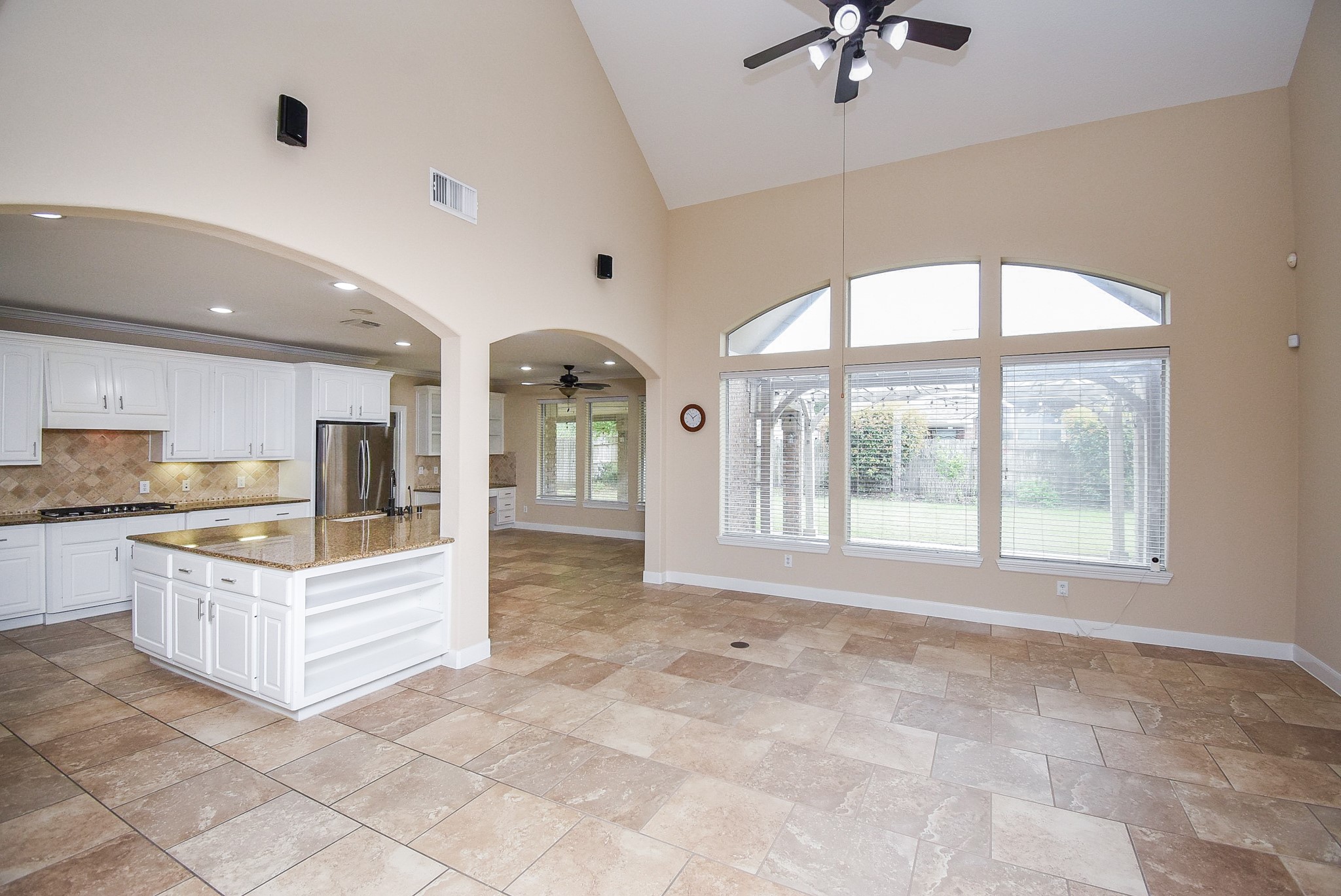 7606 Westmoreland Drive Property Photo 11