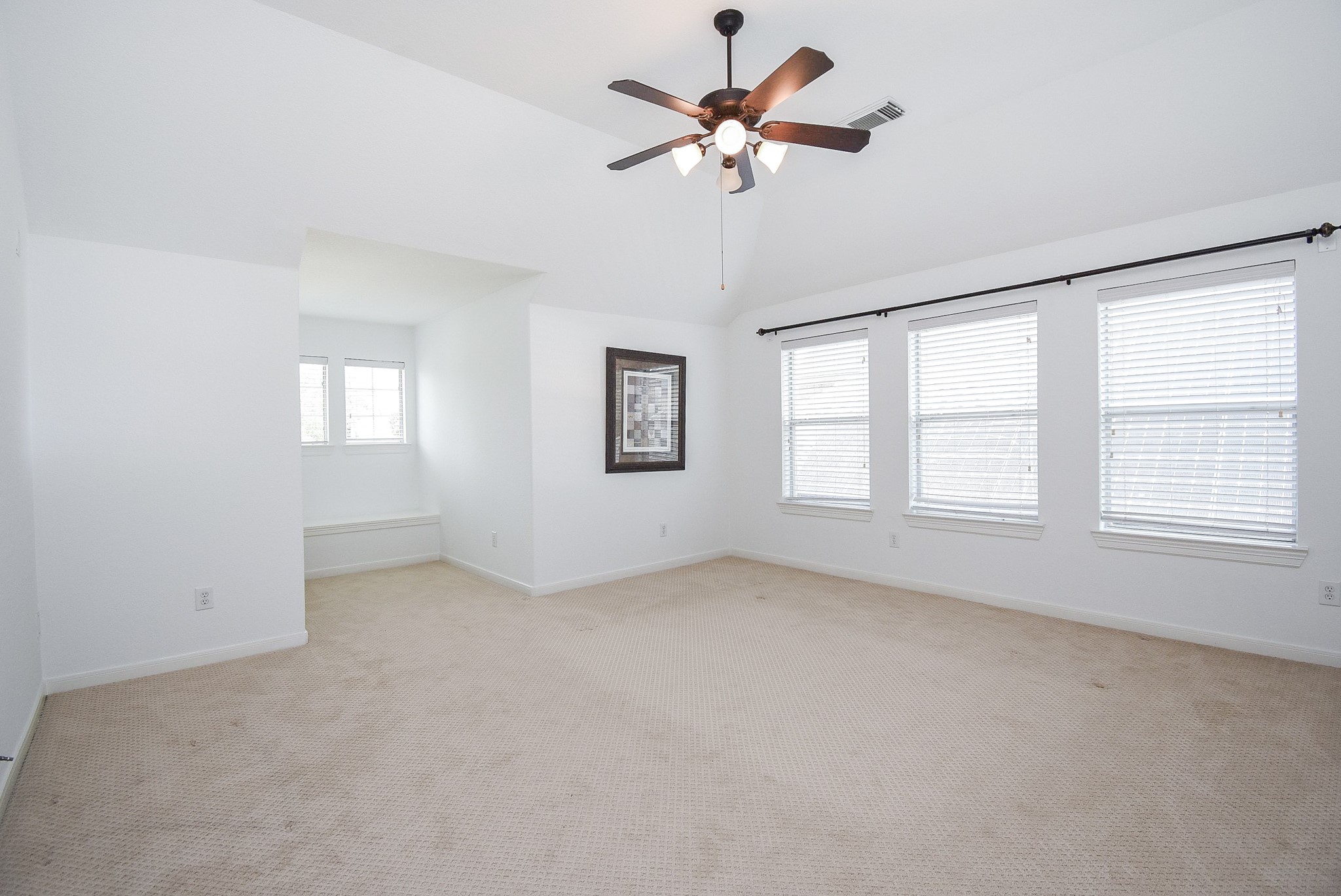 7606 Westmoreland Drive Property Photo 28