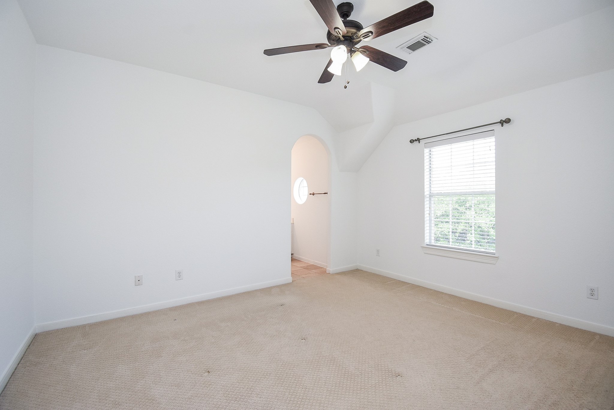 7606 Westmoreland Drive Property Photo 31