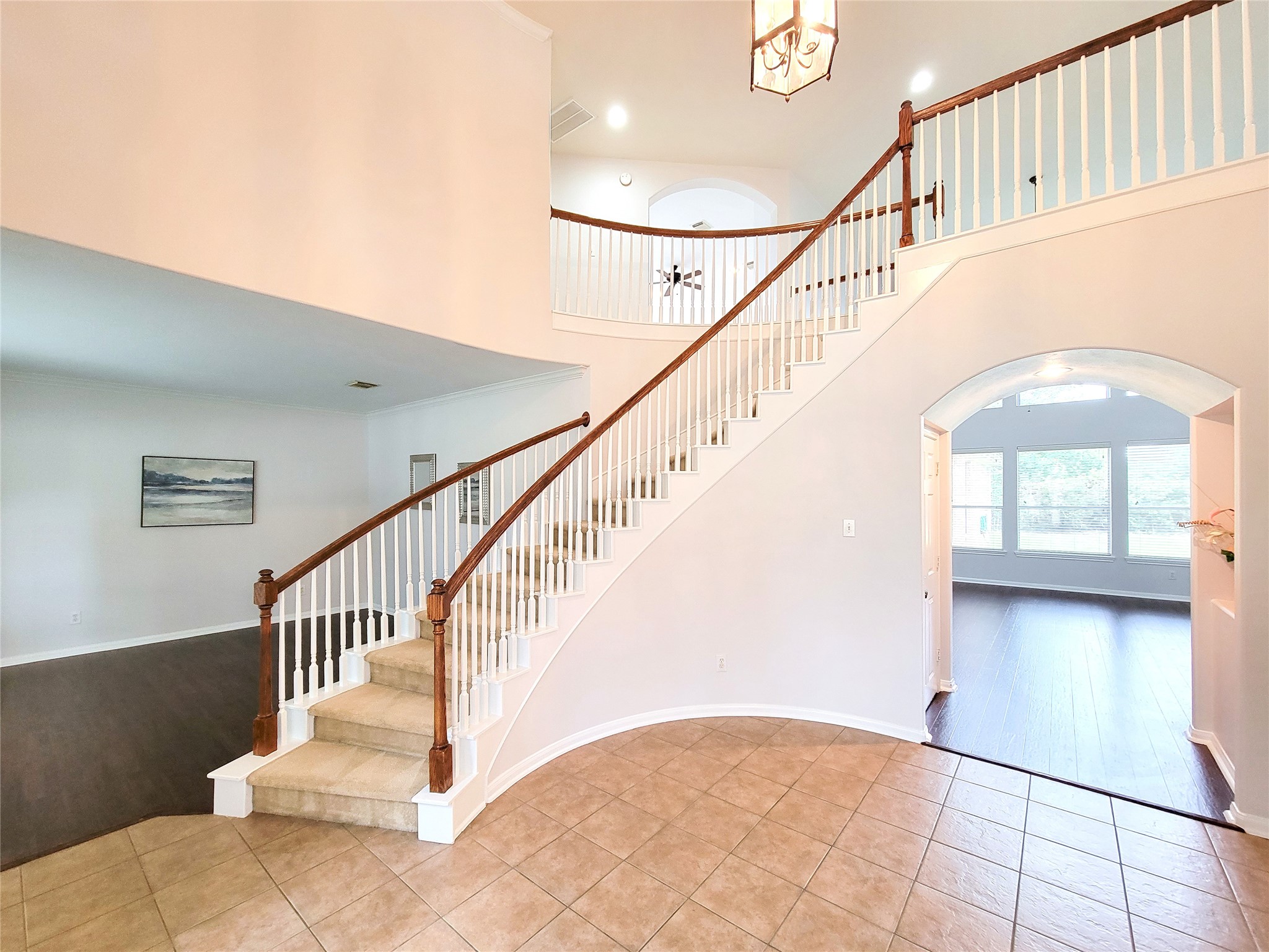 17715 Laguna Trail Drive Property Photo 9