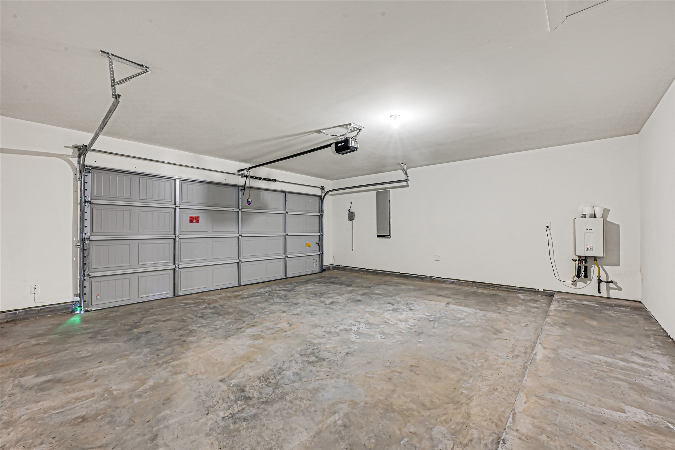 6722 Prairie Sky Drive Property Photo 10
