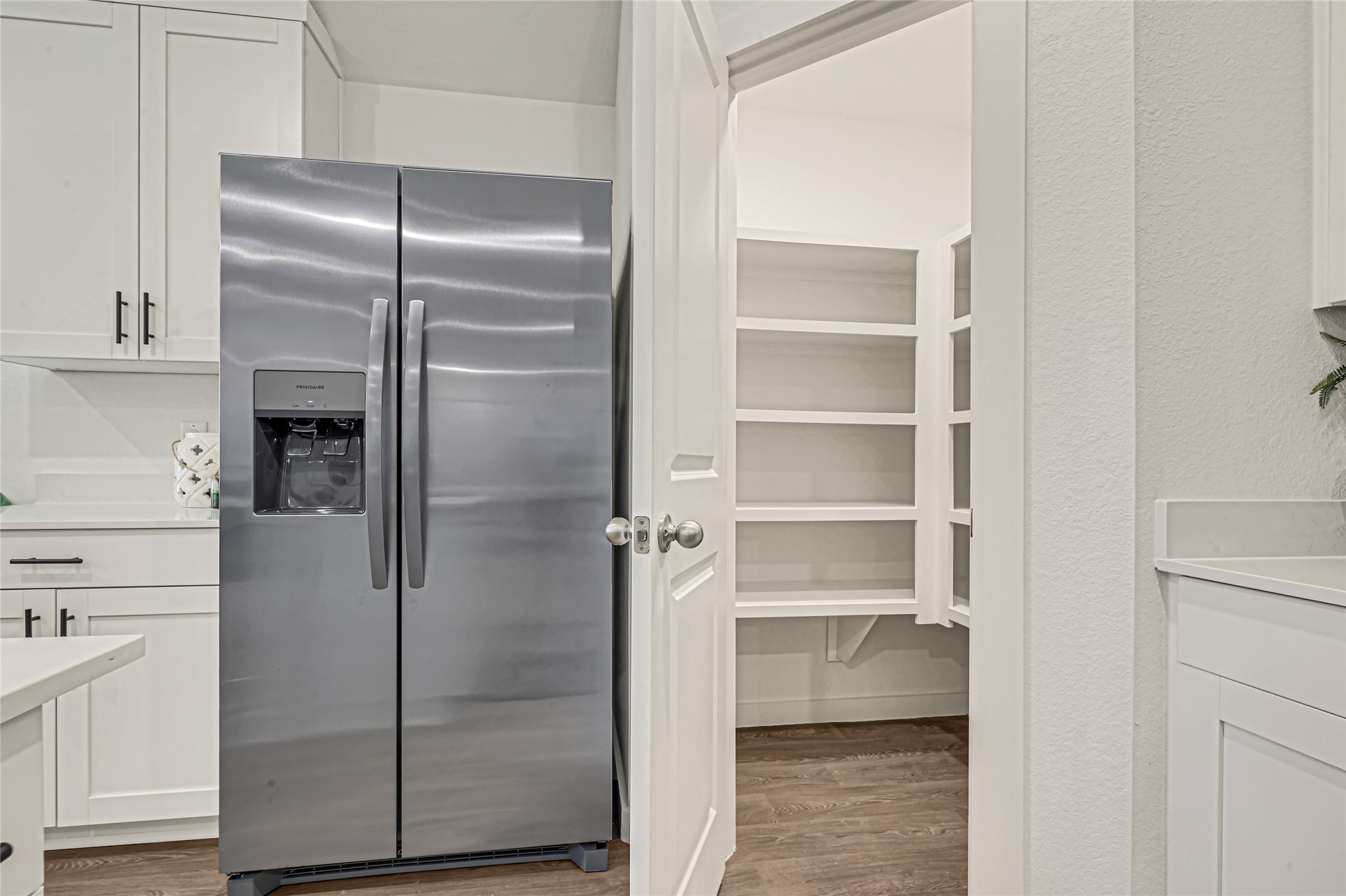 6722 Prairie Sky Drive Property Photo 18