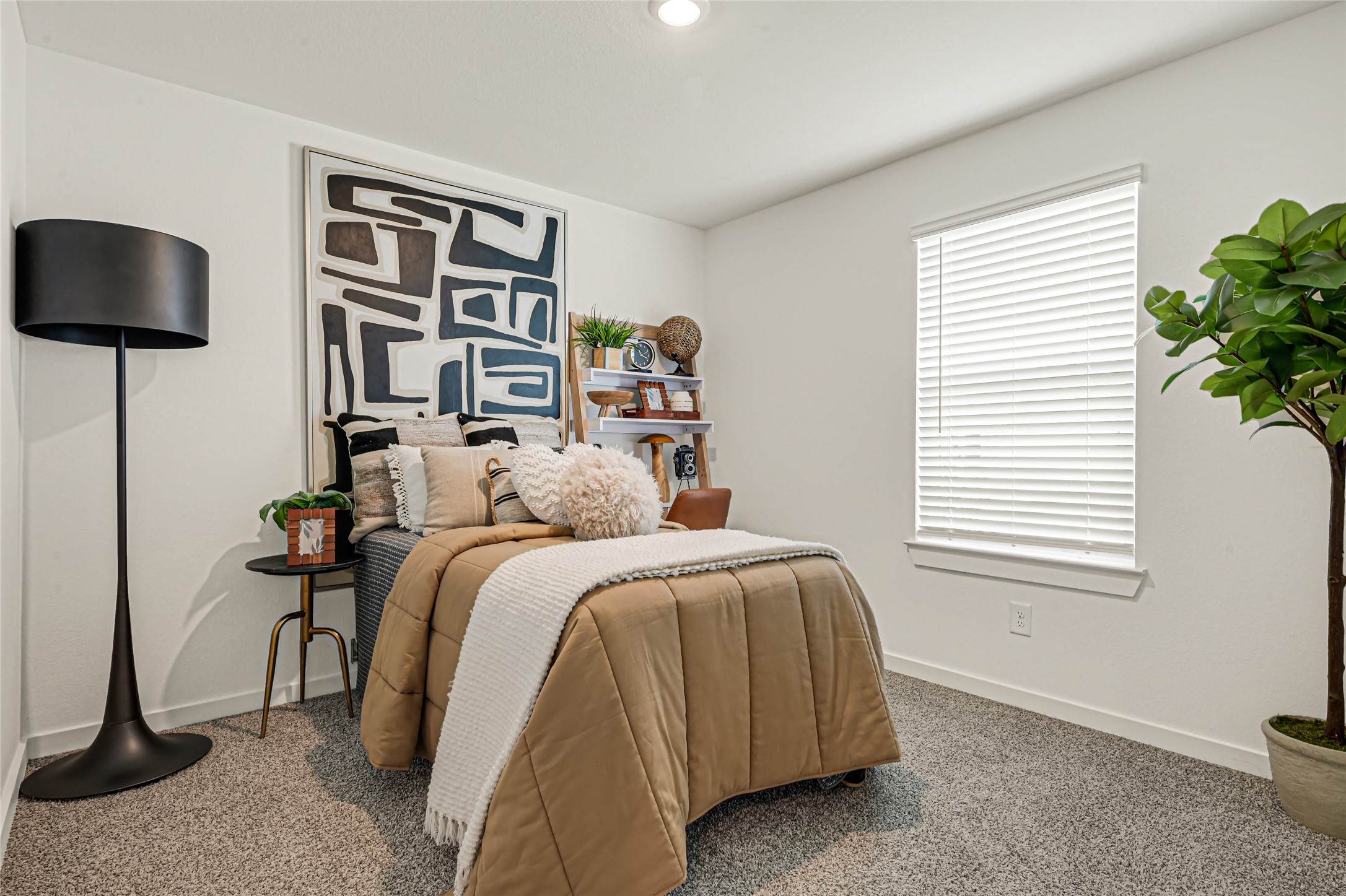 6722 Prairie Sky Drive Property Photo 33
