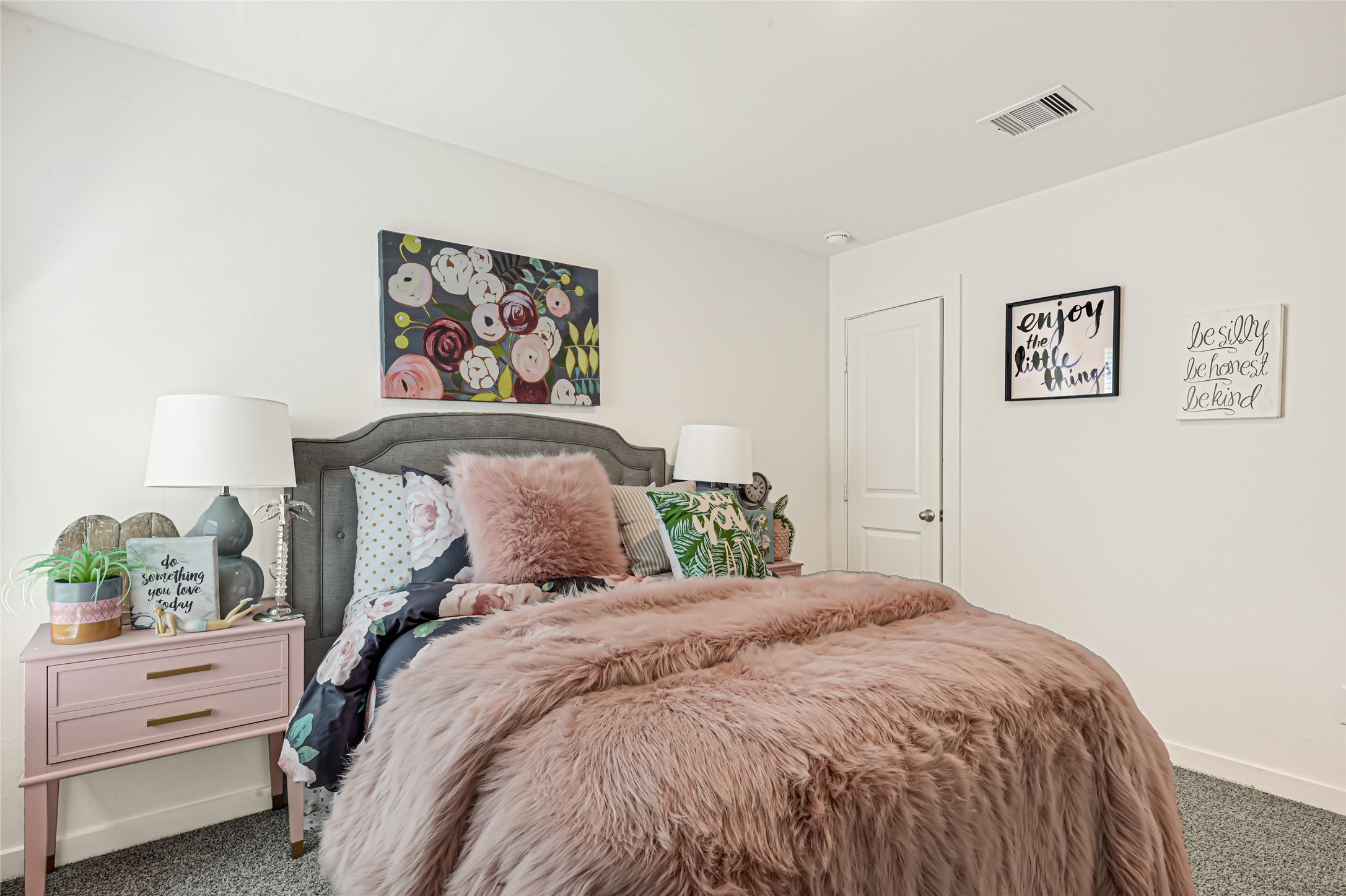 6722 Prairie Sky Drive Property Photo 46