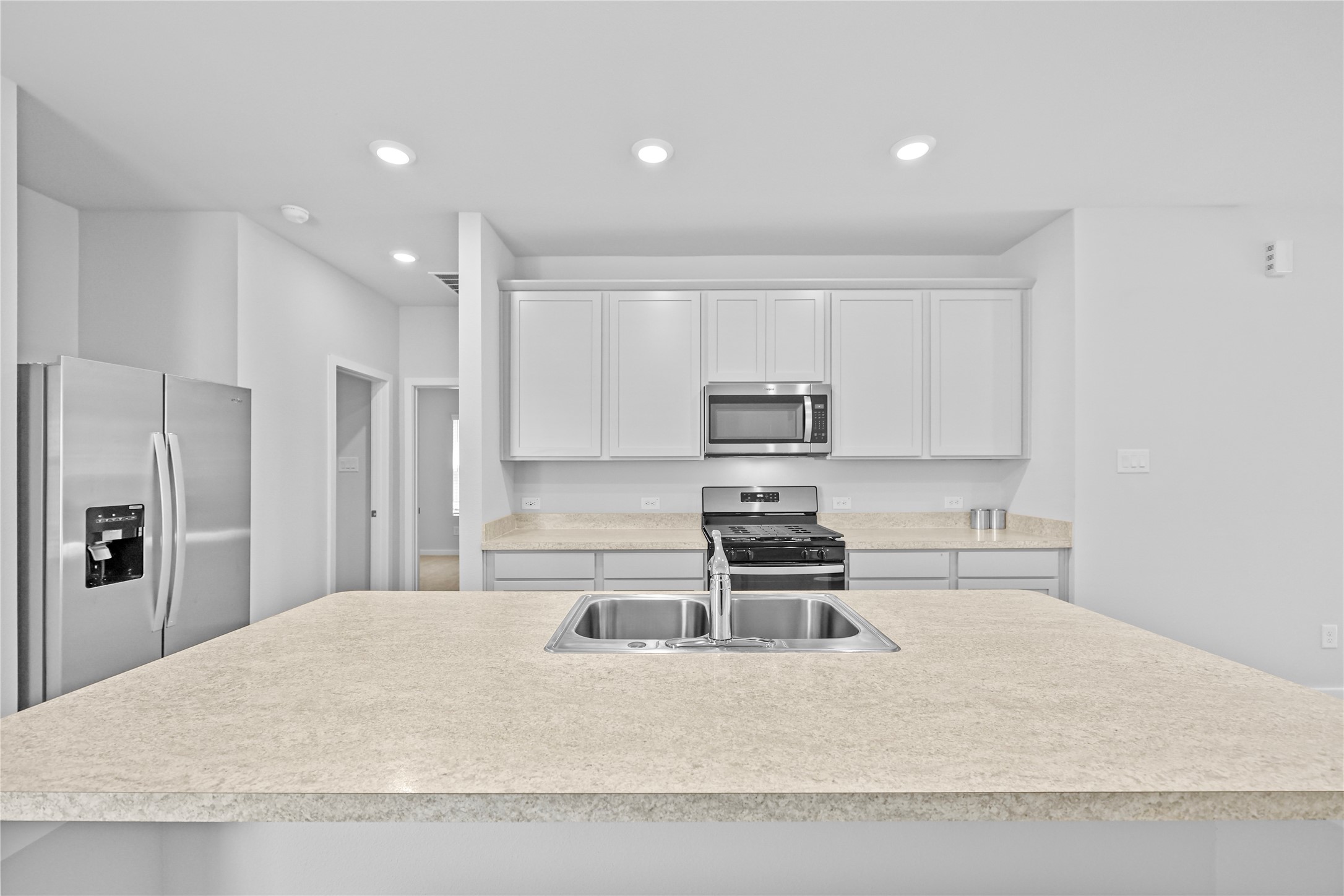 17015 Pandora Way Property Photo 5