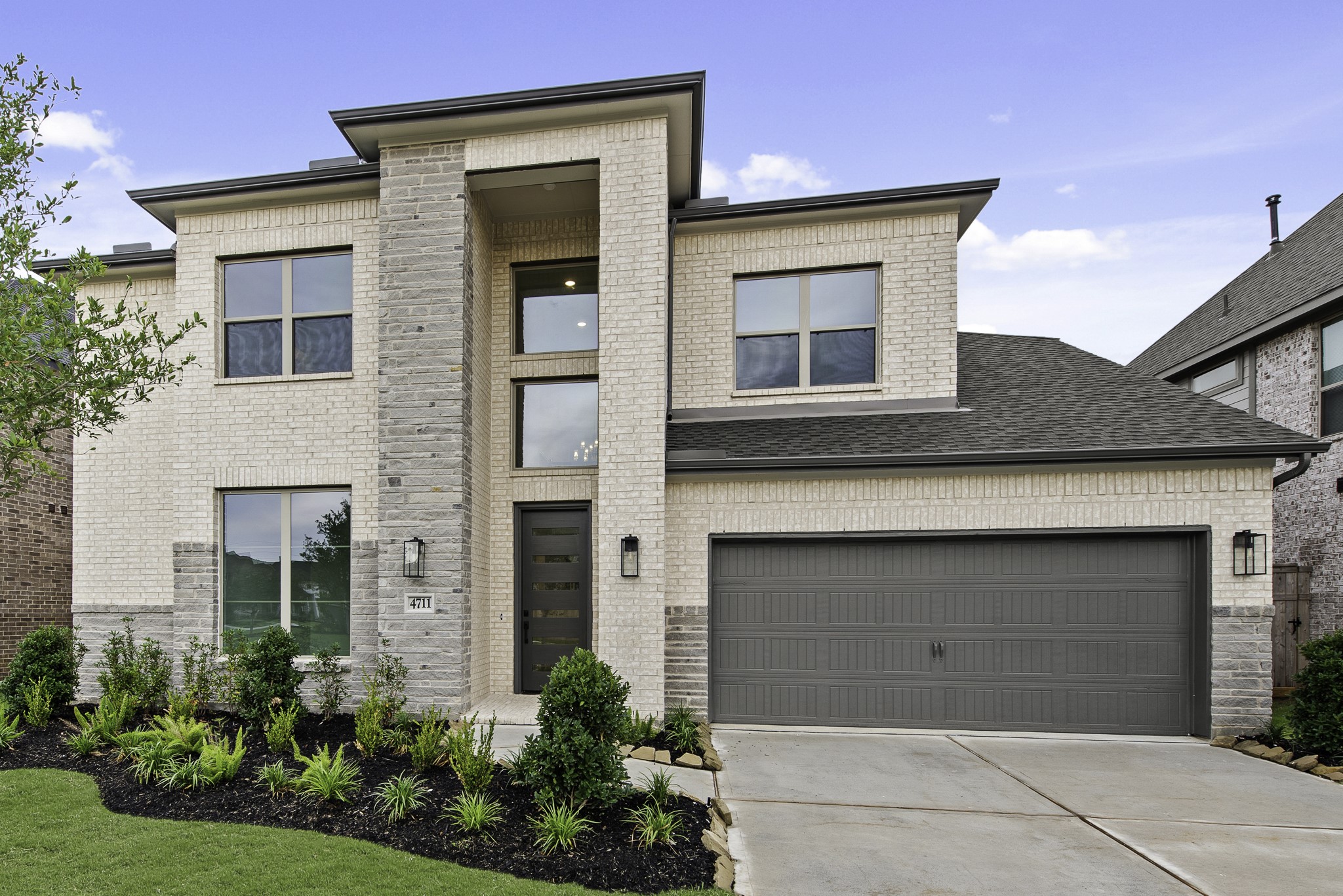 4711 Rustic Garden Lane Property Photo 1