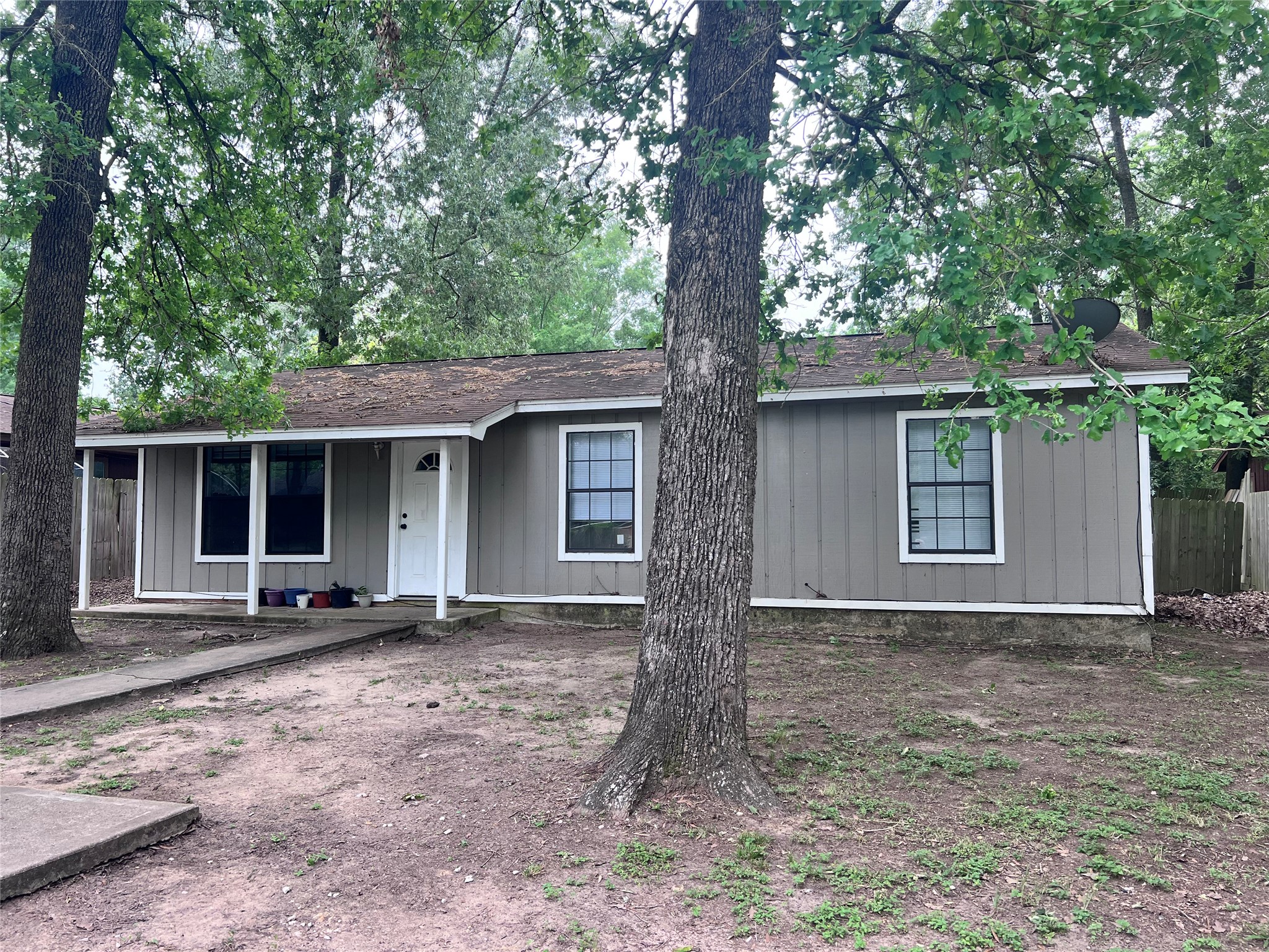 444 Stevens Lane Property Photo 1
