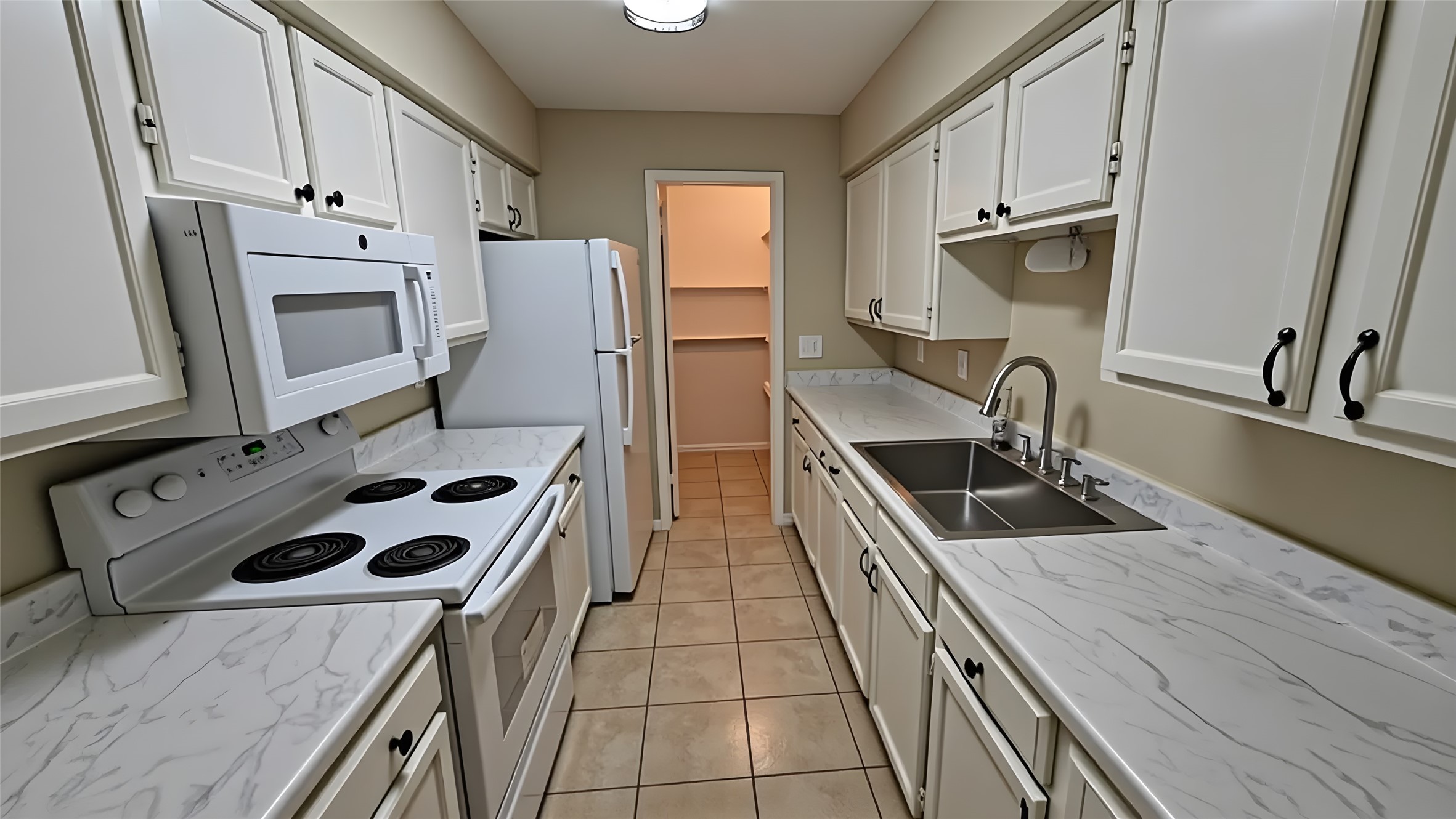 7400 Bellerive Drive 1204 Property Photo 7
