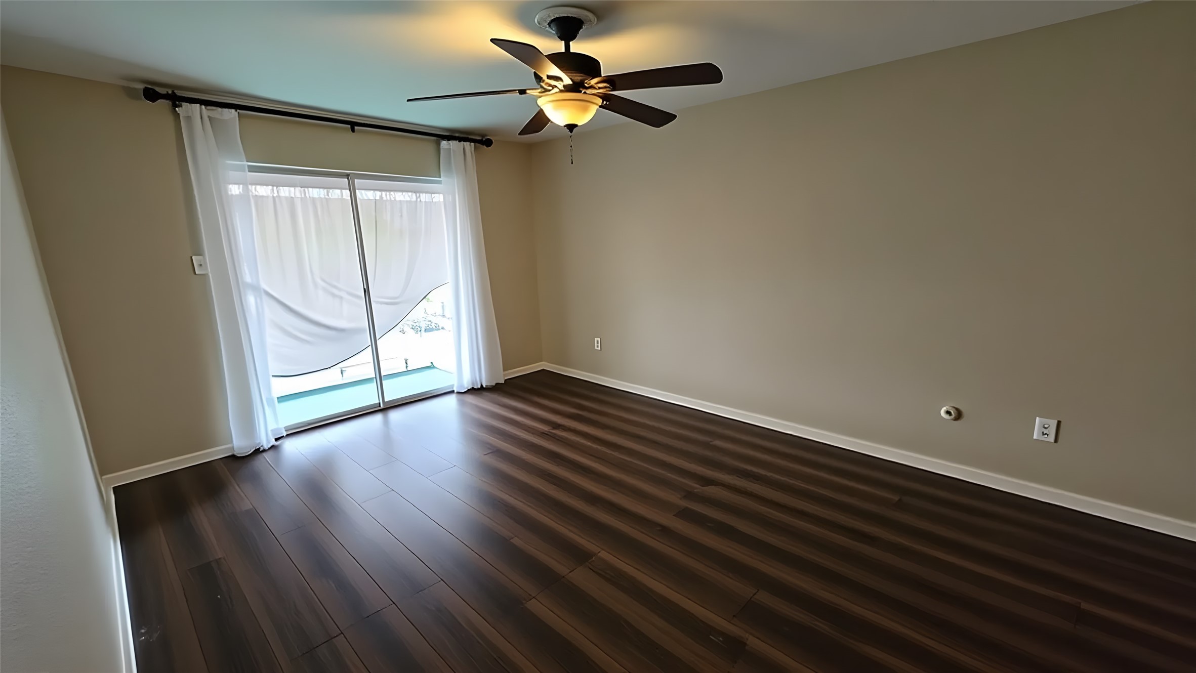 7400 Bellerive Drive 1204 Property Photo 11