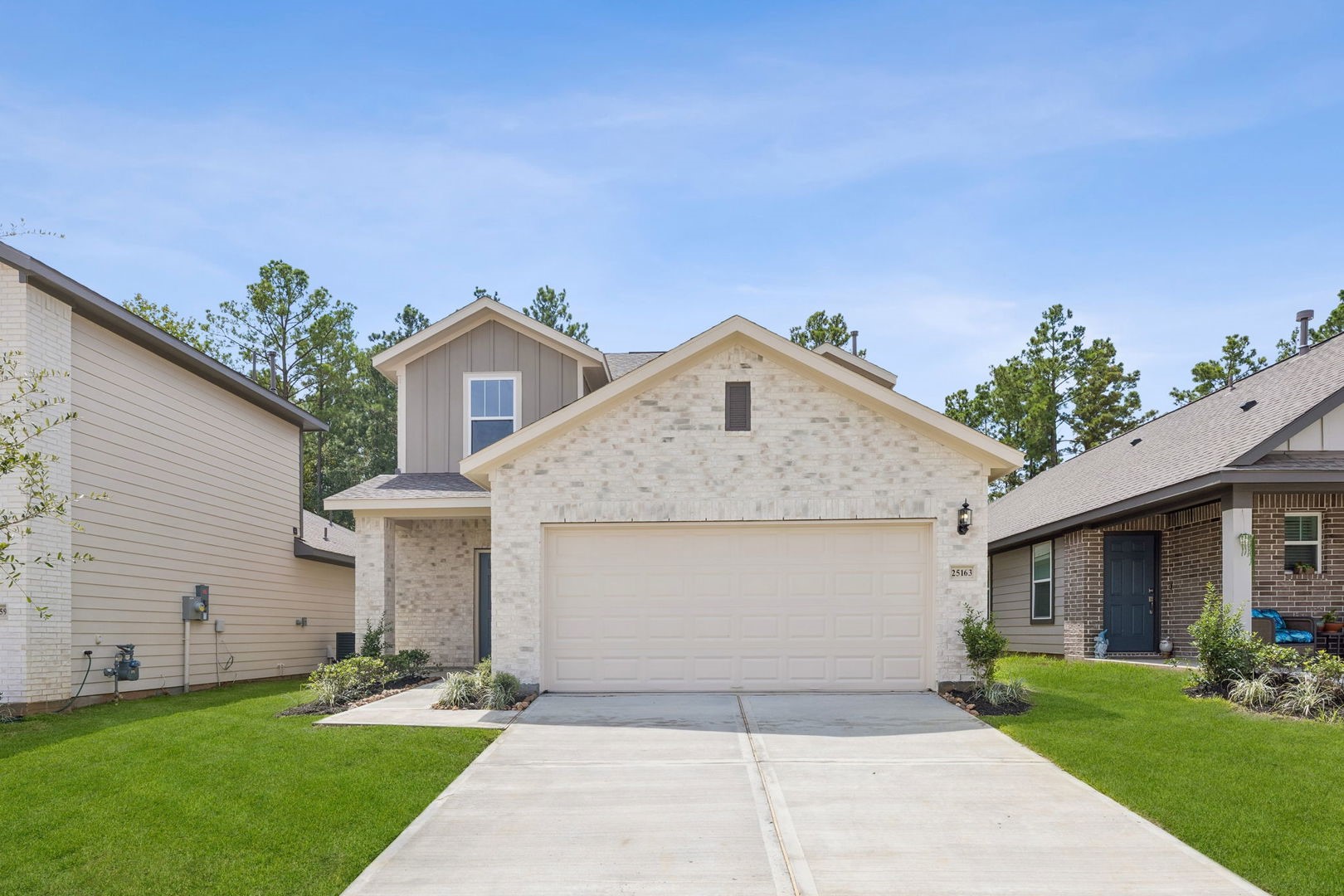 25163 Pomegranate Place Property Photo 1
